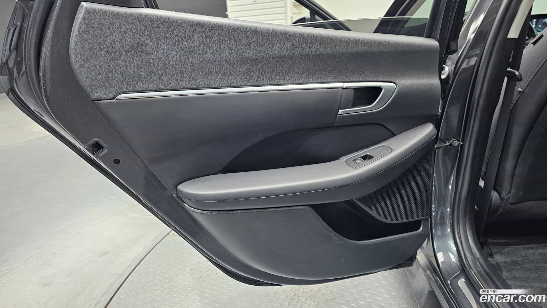 Sonata Hyundai 2019.5-INNER-035