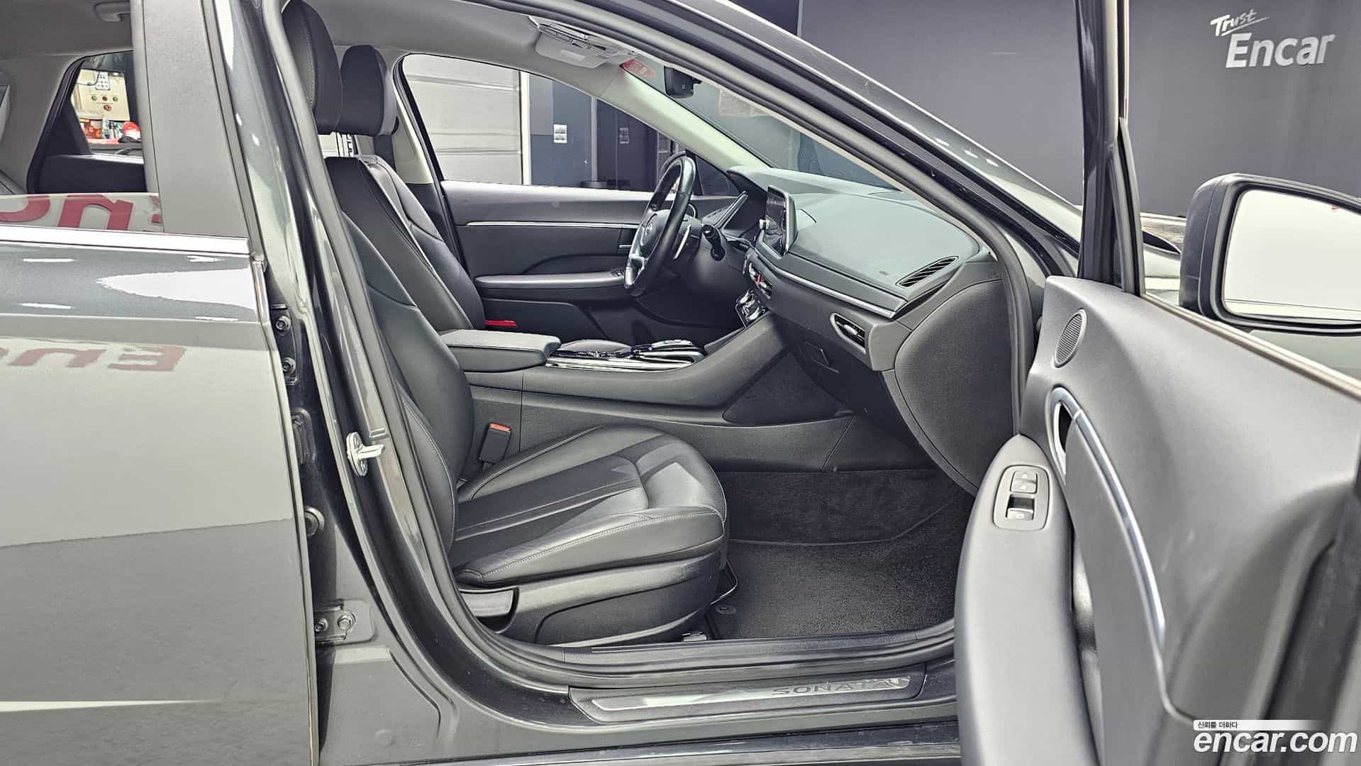 Sonata Hyundai 2019.5-INNER-036