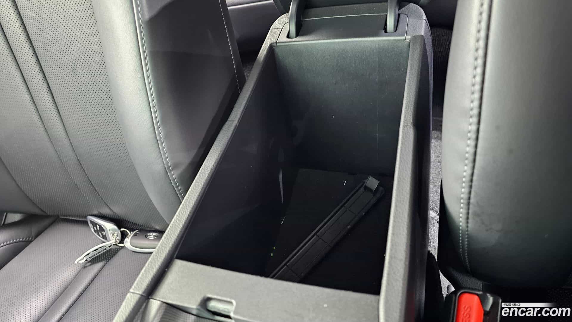 Sonata Hyundai 2019.5-OPTION-043