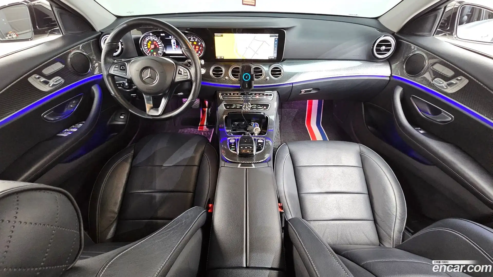E-Class Mercedes-Benz 2017.0-INNER-007