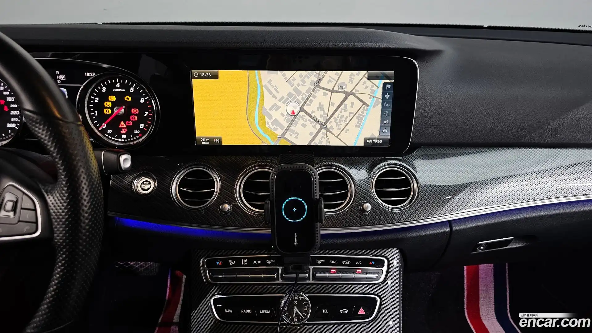 E-Class Mercedes-Benz 2017.0-OPTION-016