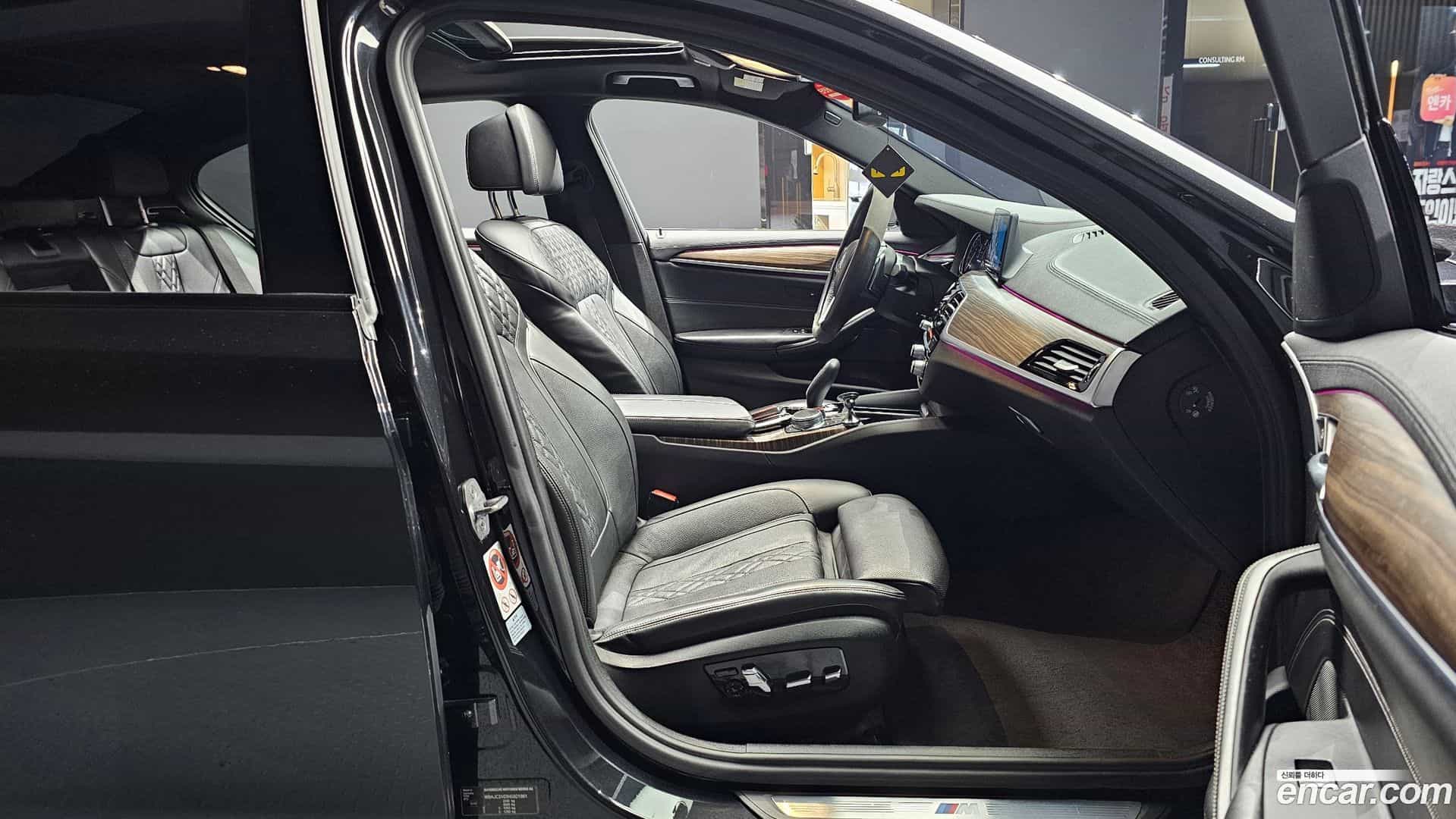 5-Series BMW 2017.7-OPTION-015
