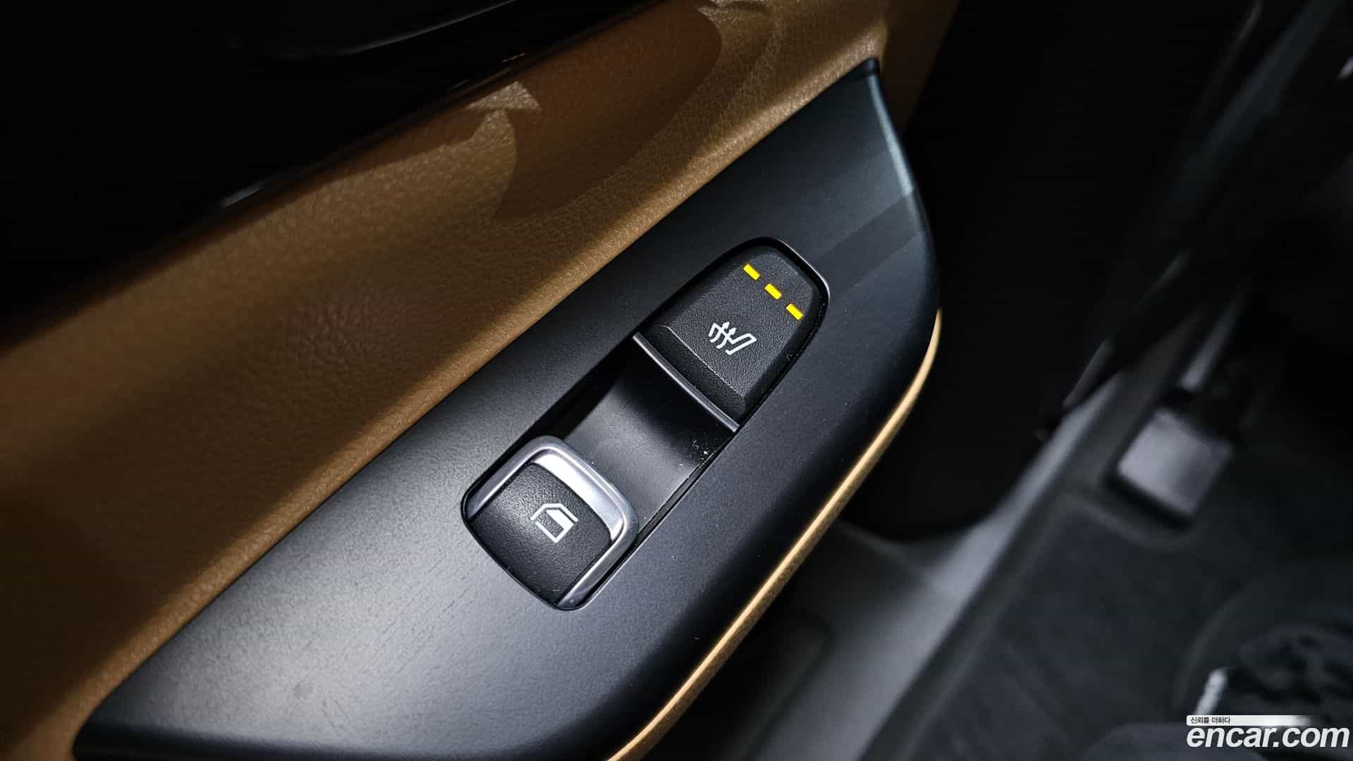 Canival Kia 2023.7-OPTION-023