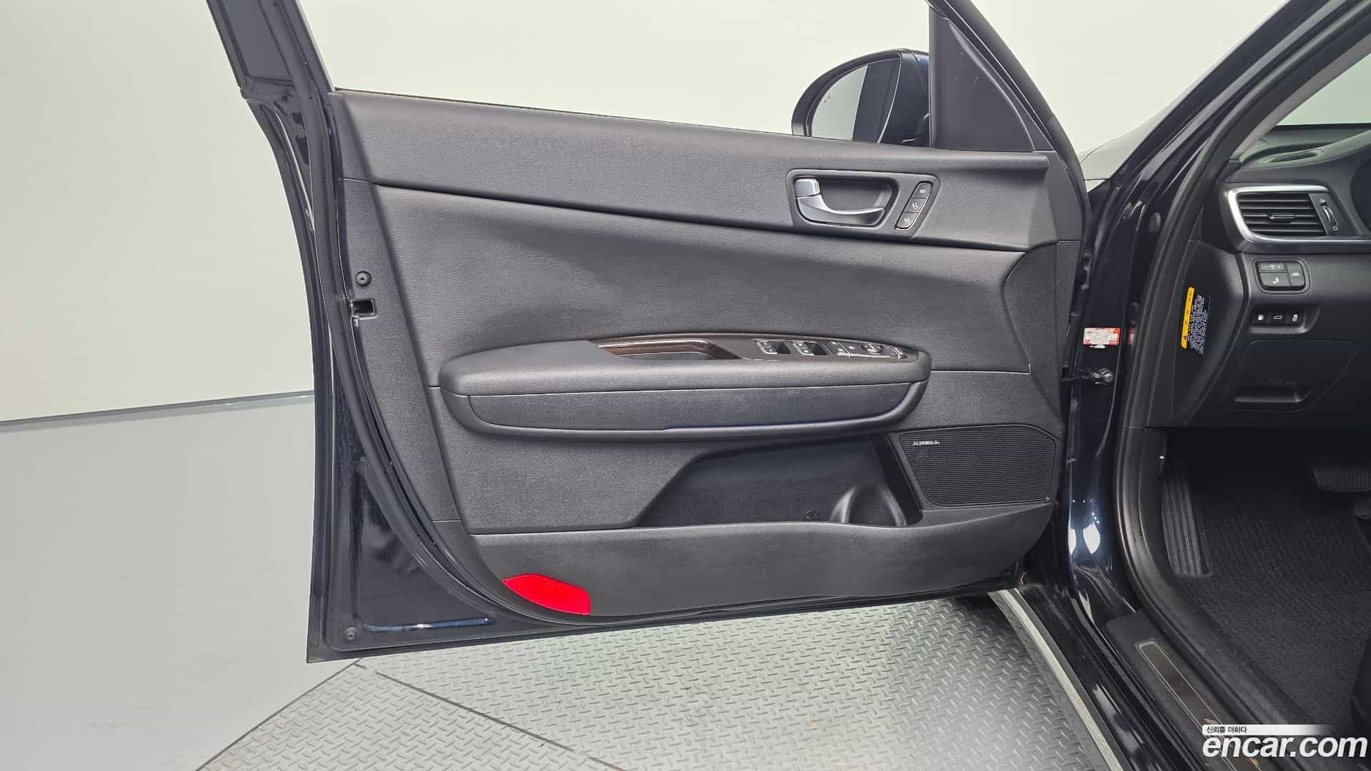 K5 Kia 2018.10-INNER-034