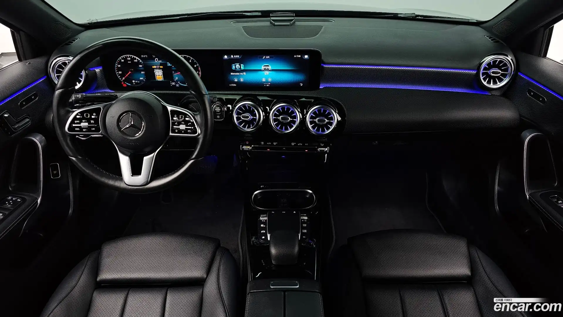 A-Class Mercedes-Benz 2021.1-INNER-007