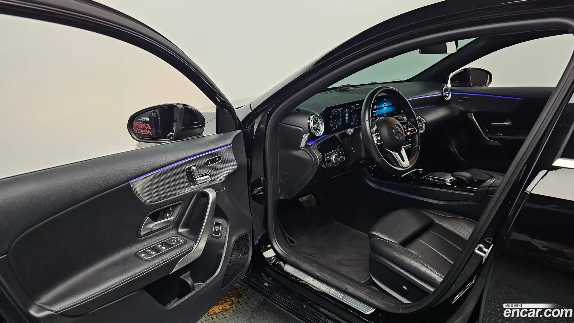 A-Class Mercedes-Benz 2021.1-INNER-010