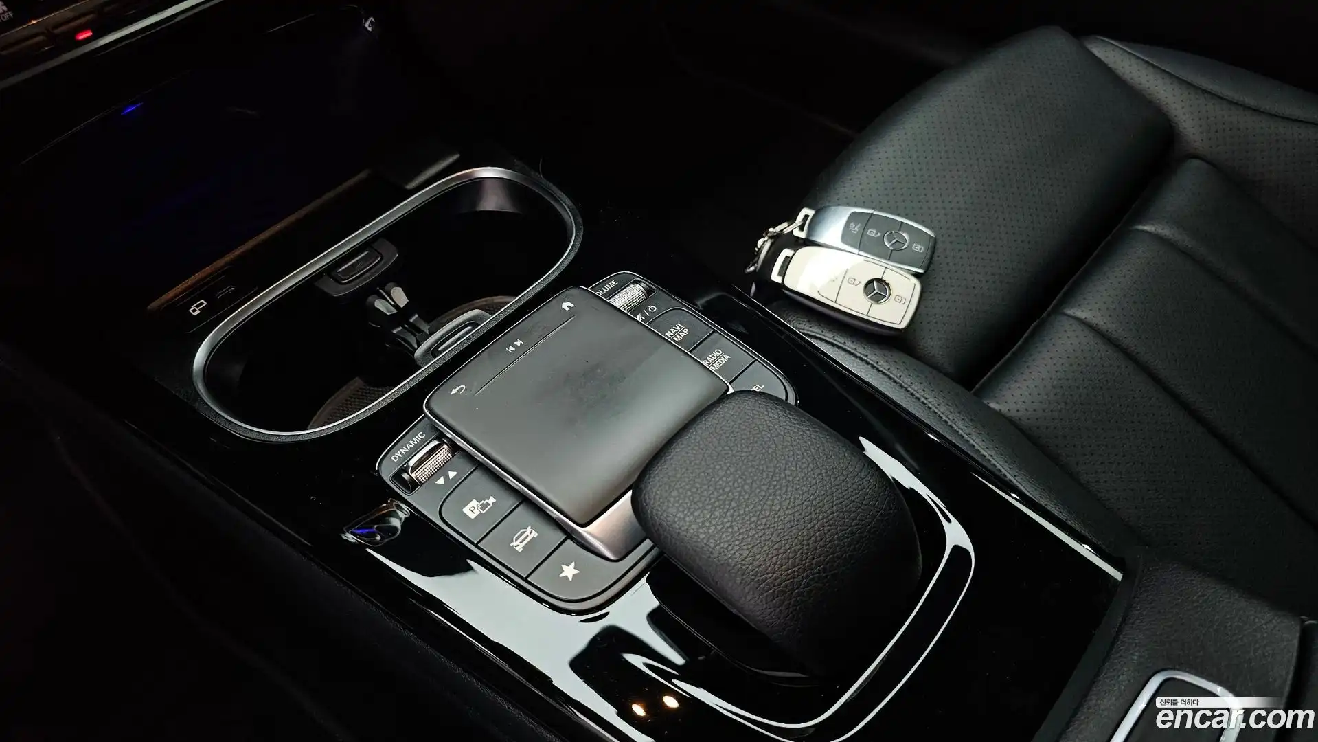 A-Class Mercedes-Benz 2021.1-OPTION-023
