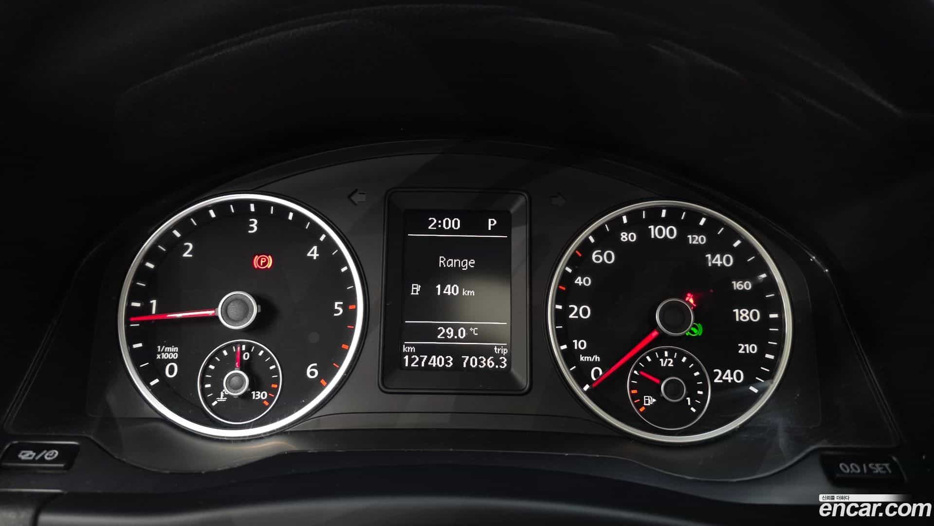 Tiguan Volkswagen 2016.2-INNER-008