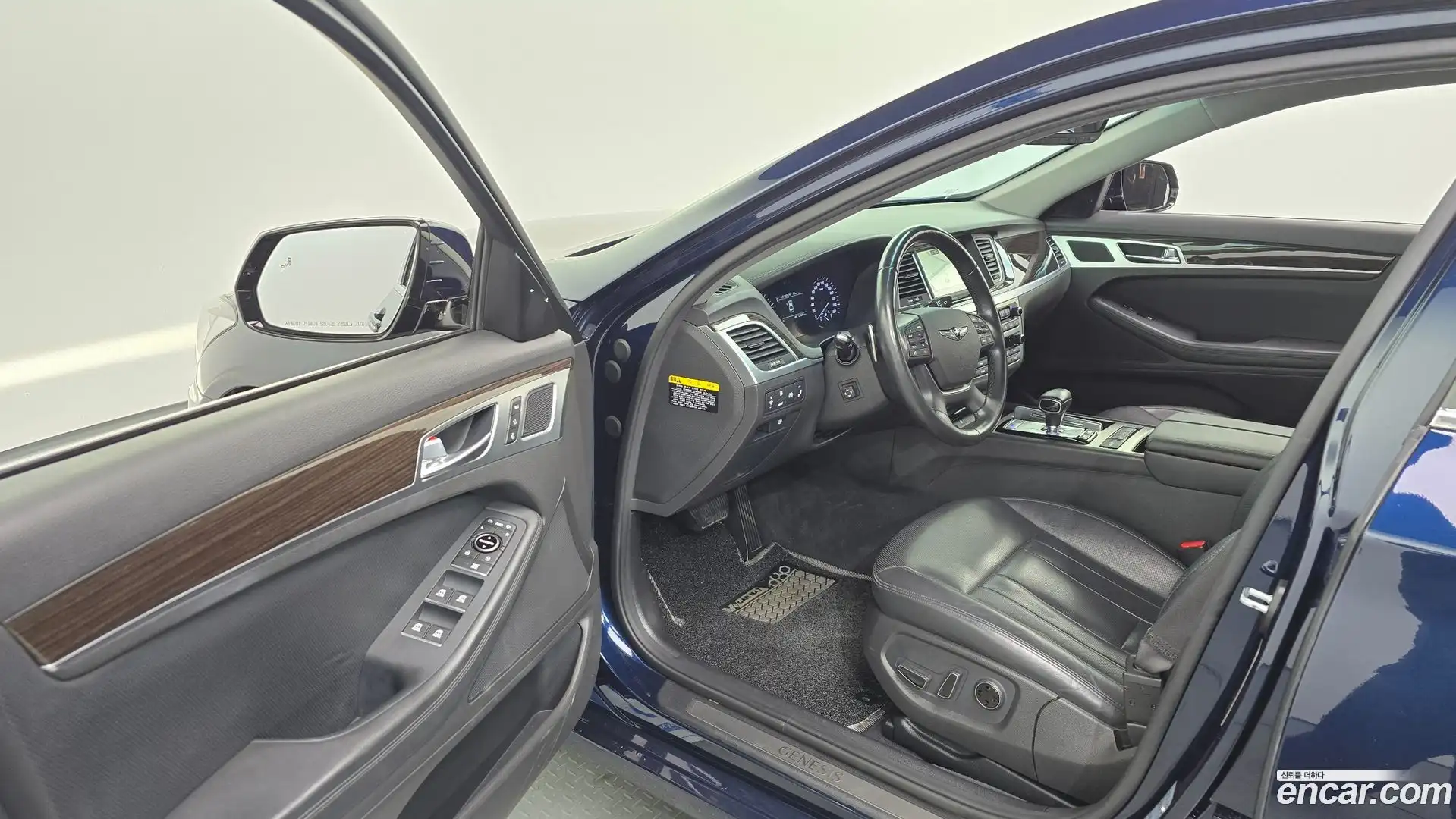 G80 Genesis 2020.1-INNER-010