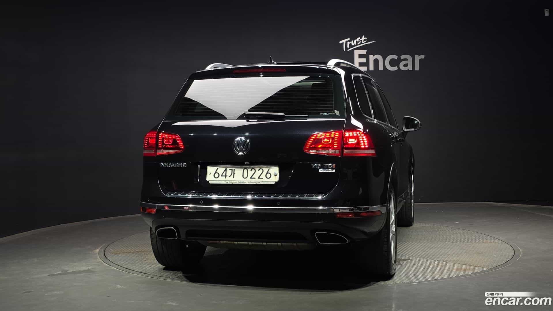 Touareg Volkswagen 2015.7-OUTER-004