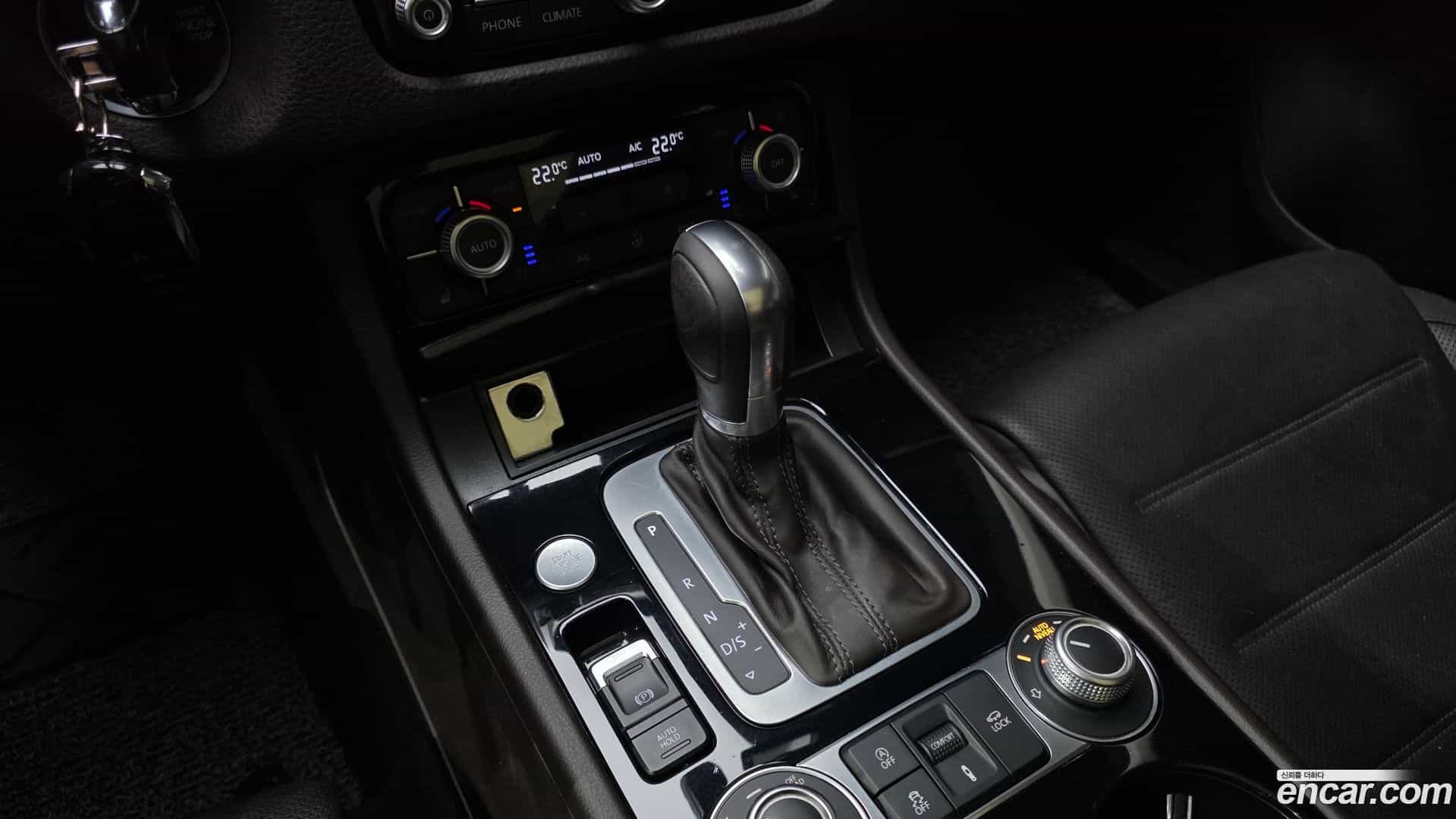 Touareg Volkswagen 2015.7-INNER-009