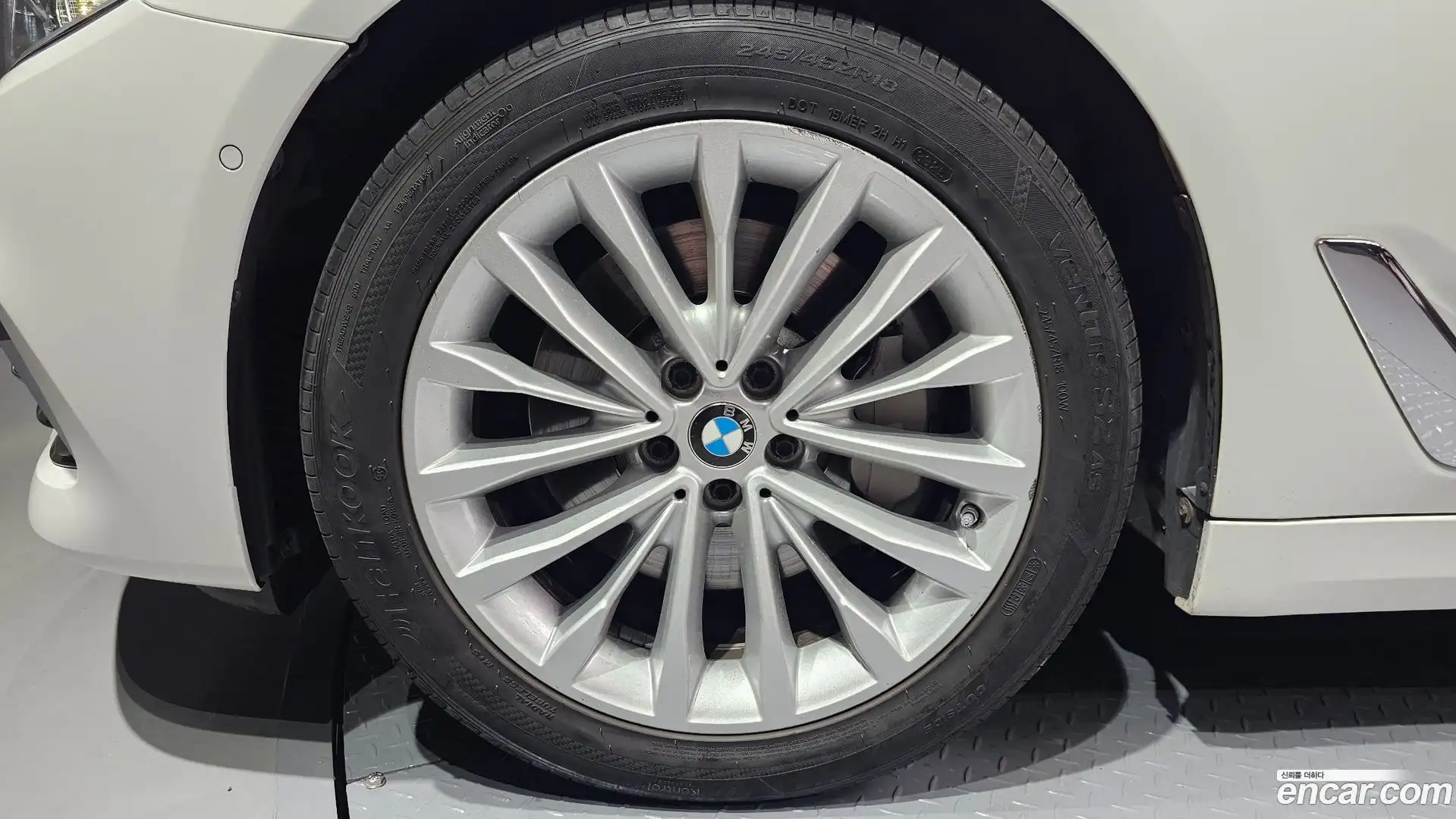 5-Series BMW 2019.9-OUTER-005