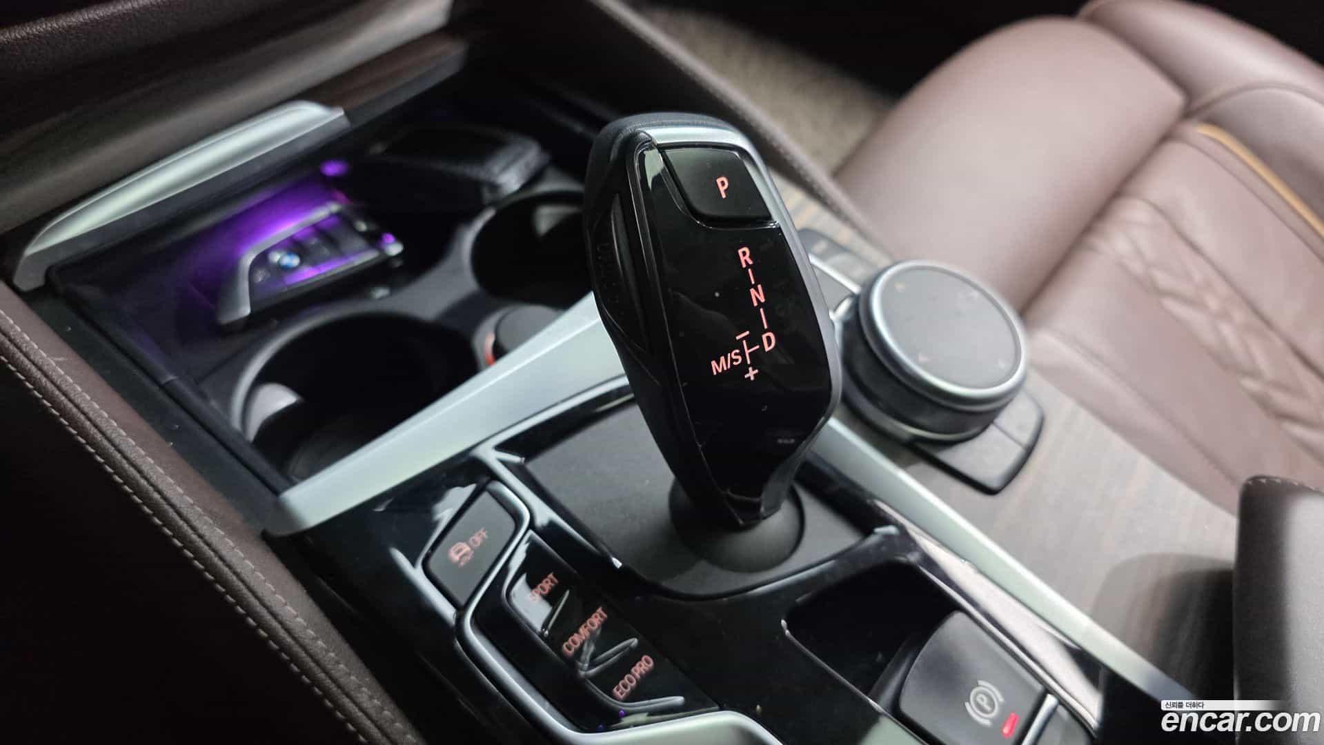 5-Series BMW 2019.8-INNER-009