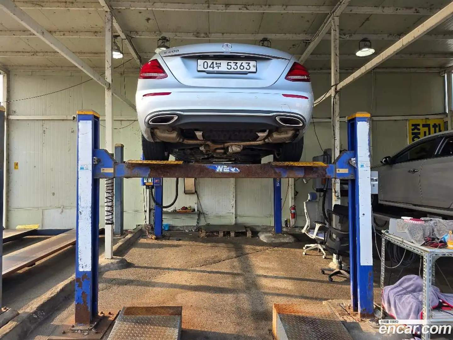 E-Class Mercedes-Benz 2017.0-OUTER-002