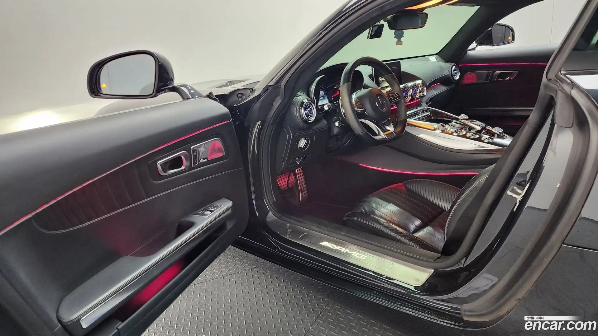 AMG GT Mercedes-Benz 2016.11-INNER-010