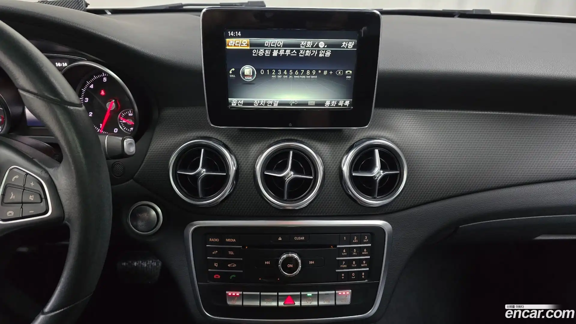 GLA-Class Mercedes-Benz 2018.0-OPTION-017