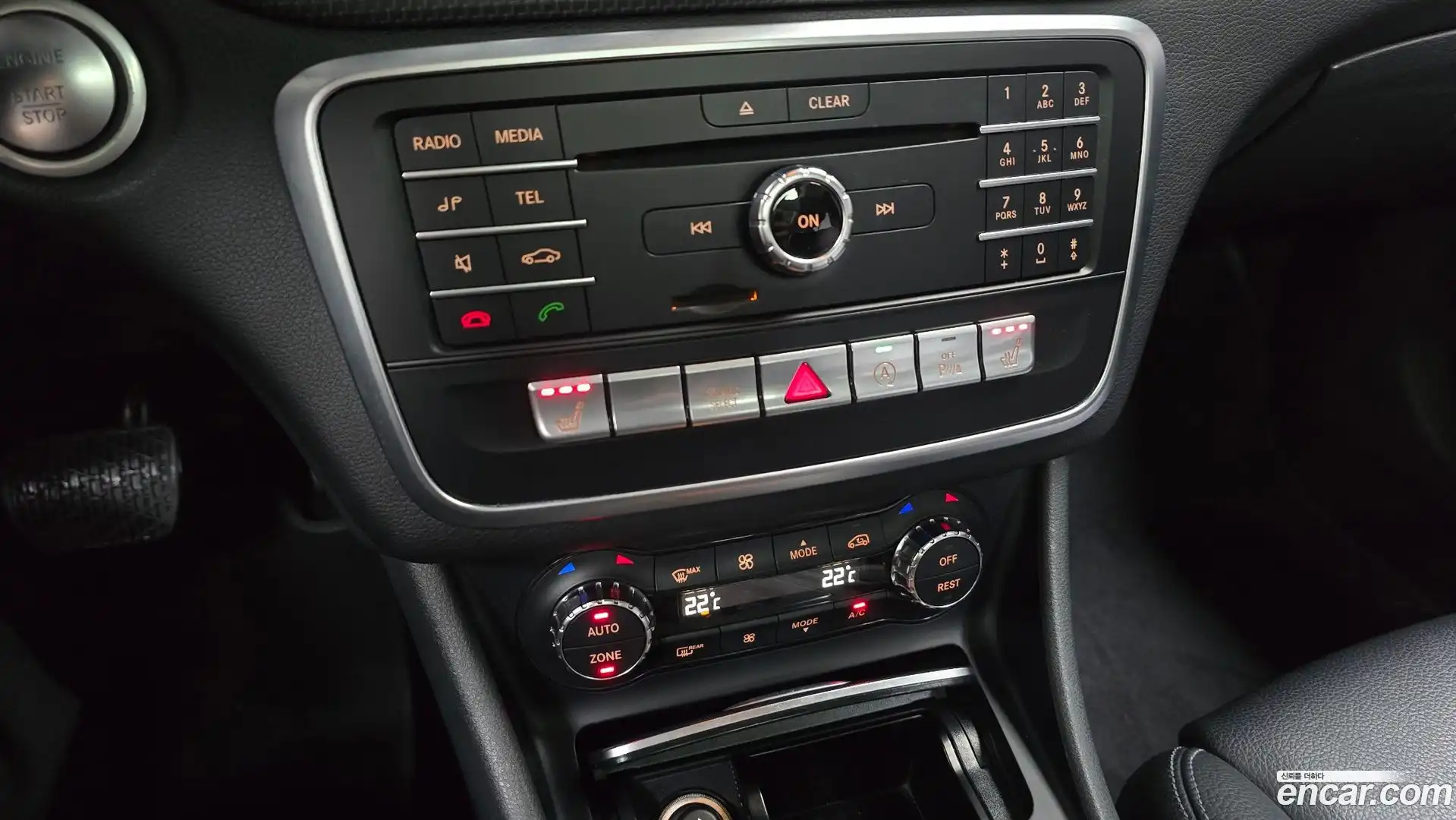 GLA-Class Mercedes-Benz 2018.0-OPTION-019