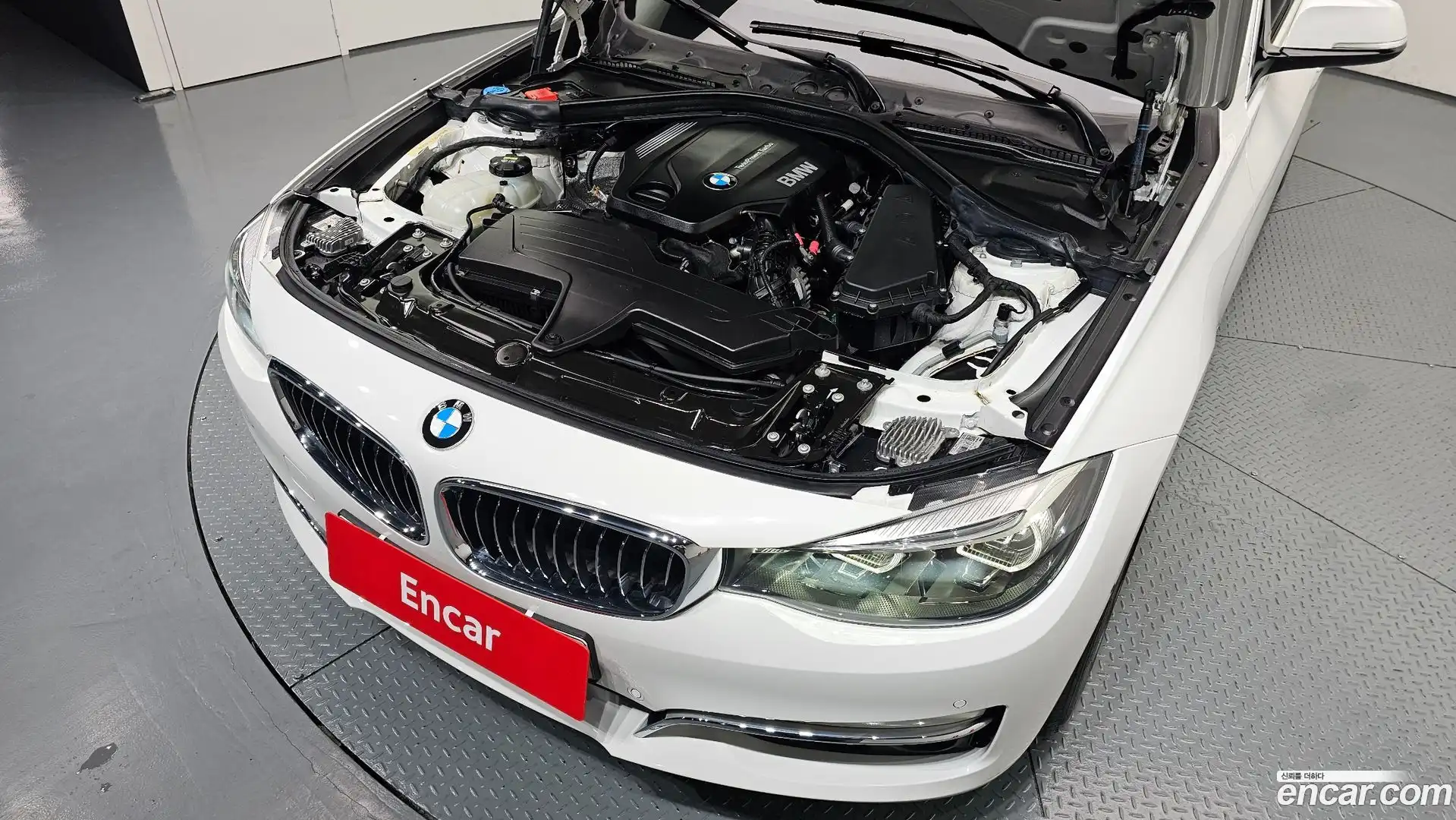Gran Turismo BMW 2020.4-OUTER-006