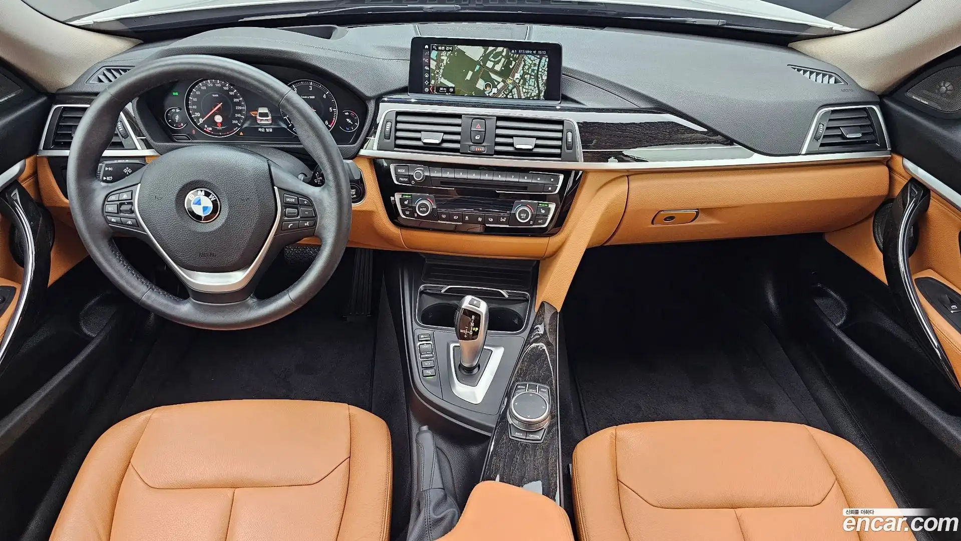 Gran Turismo BMW 2020.4-INNER-007