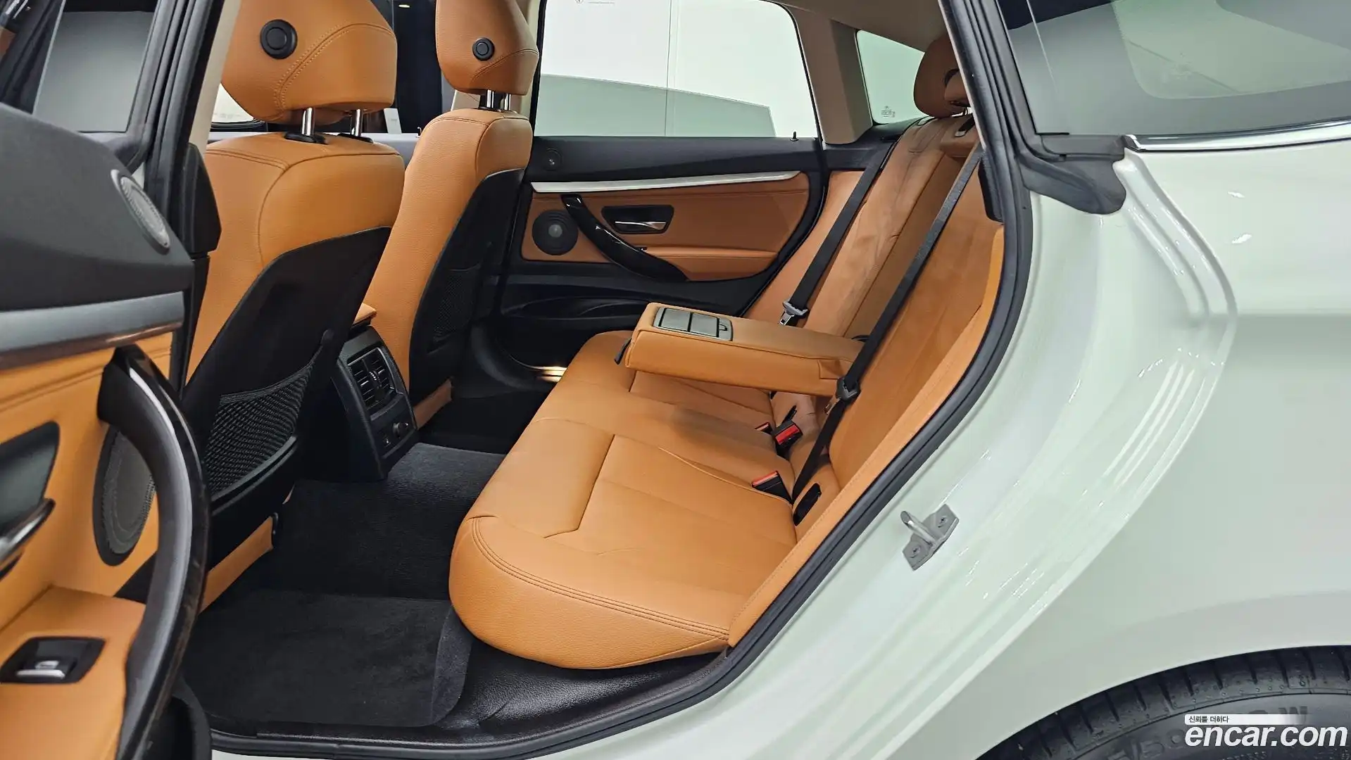 Gran Turismo BMW 2020.4-OPTION-016