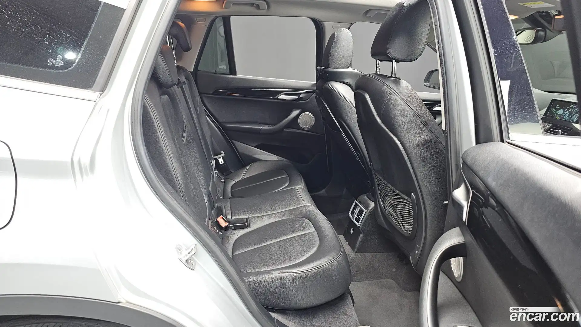 X1 BMW 2017.9-OPTION-015
