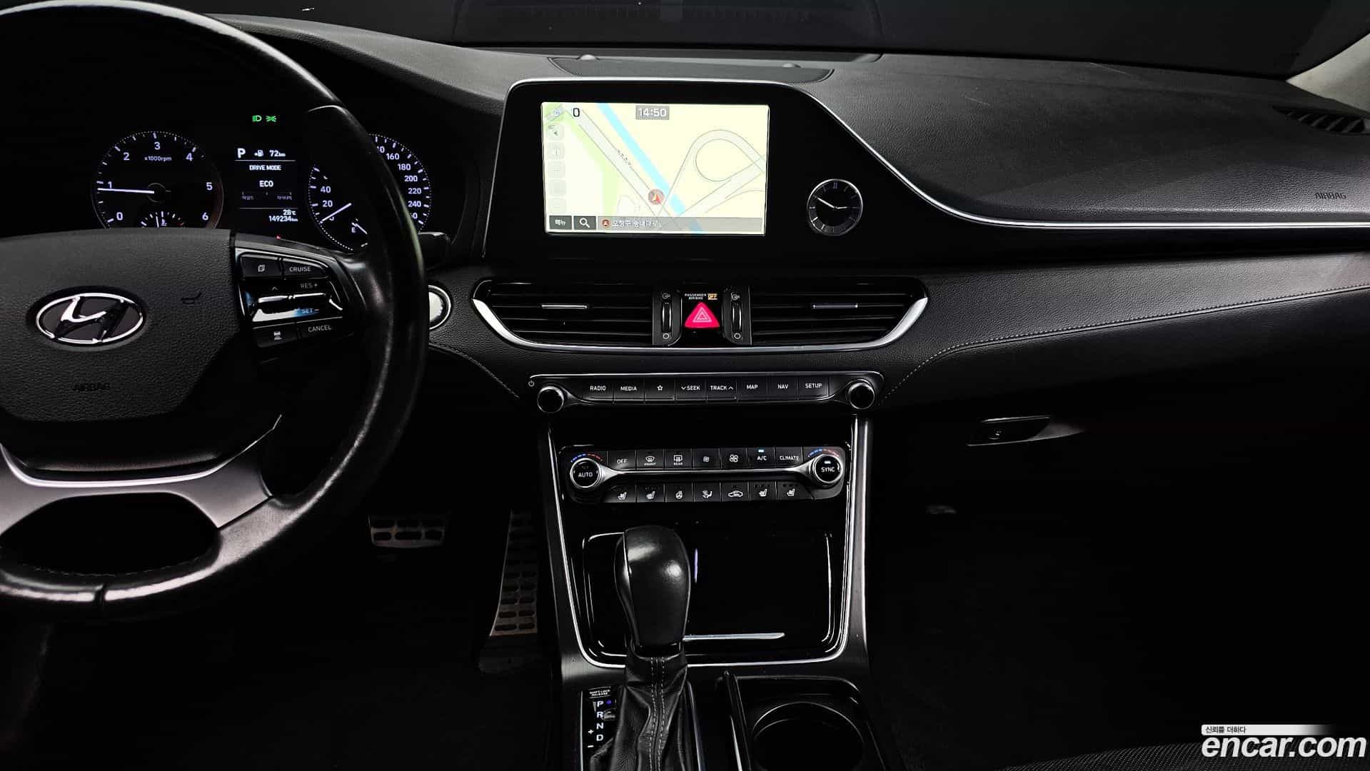 Grandeur Hyundai 2017.1-OPTION-017