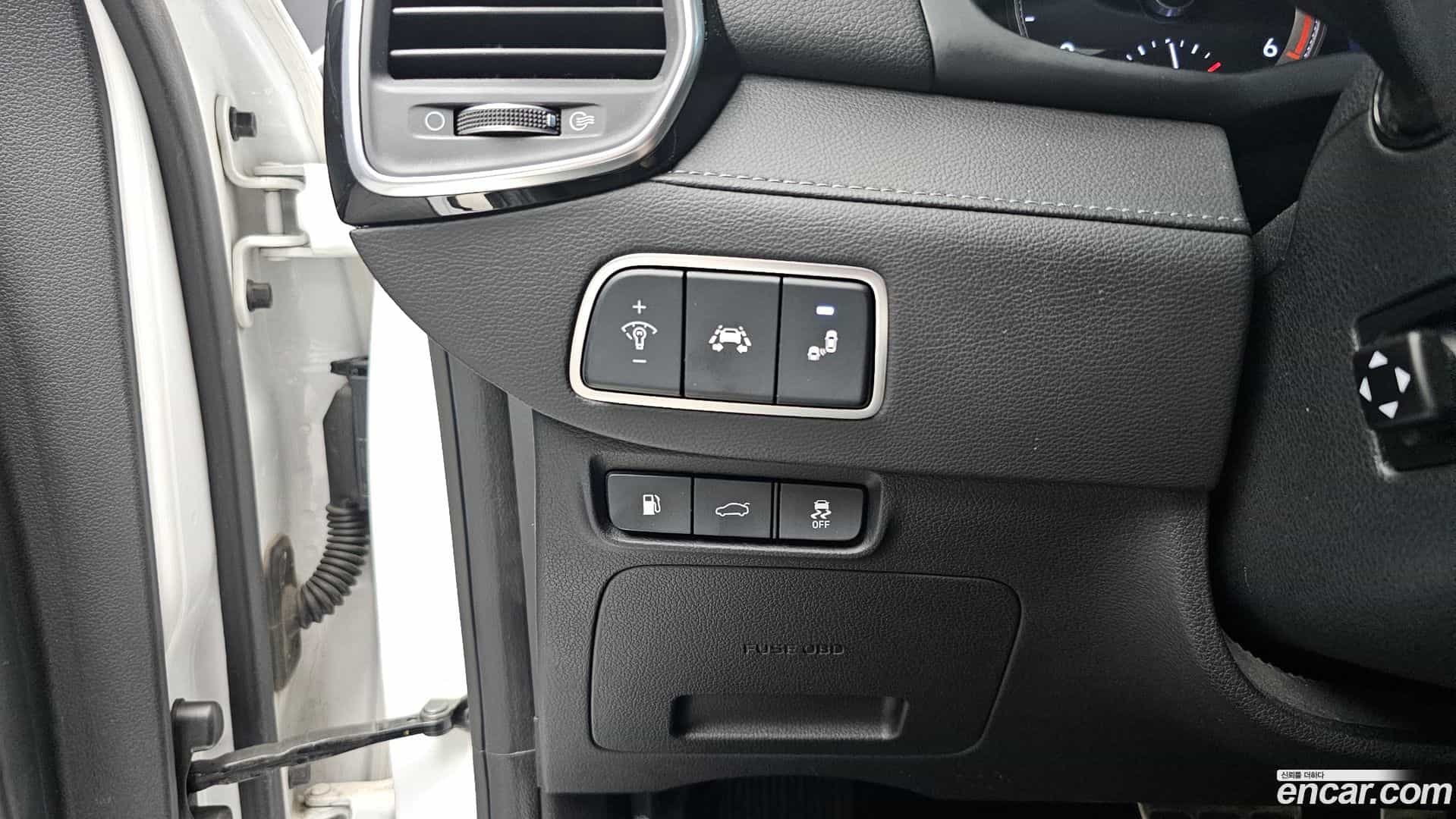 Grandeur Hyundai 2017.1-OPTION-020