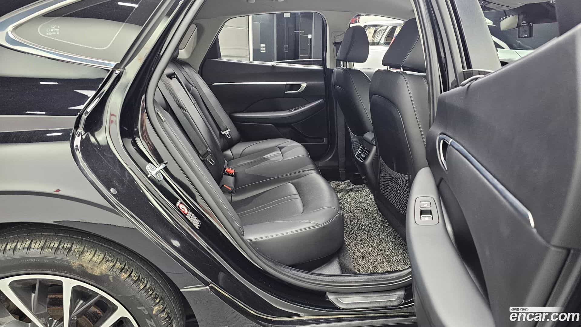 Sonata Hyundai 2019.3-OPTION-016