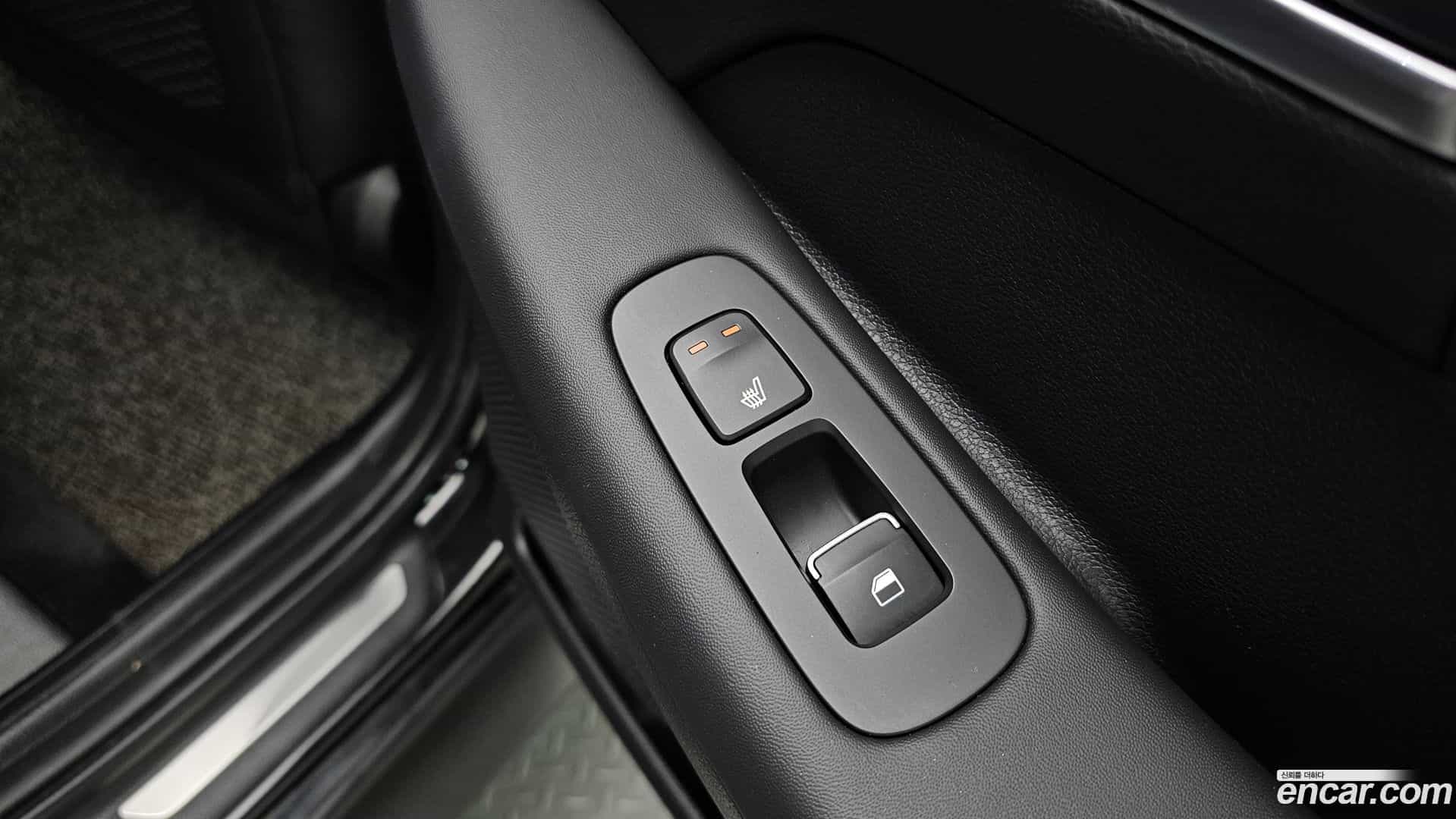 Sonata Hyundai 2019.3-OPTION-023