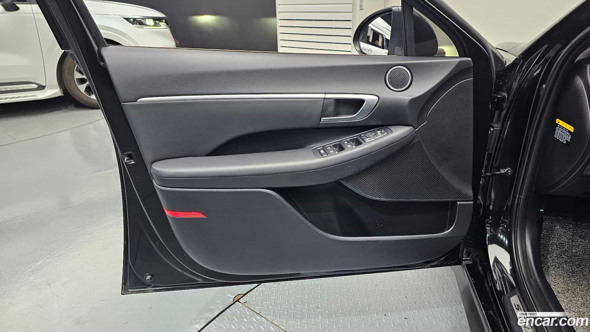 Sonata Hyundai 2019.3-INNER-034
