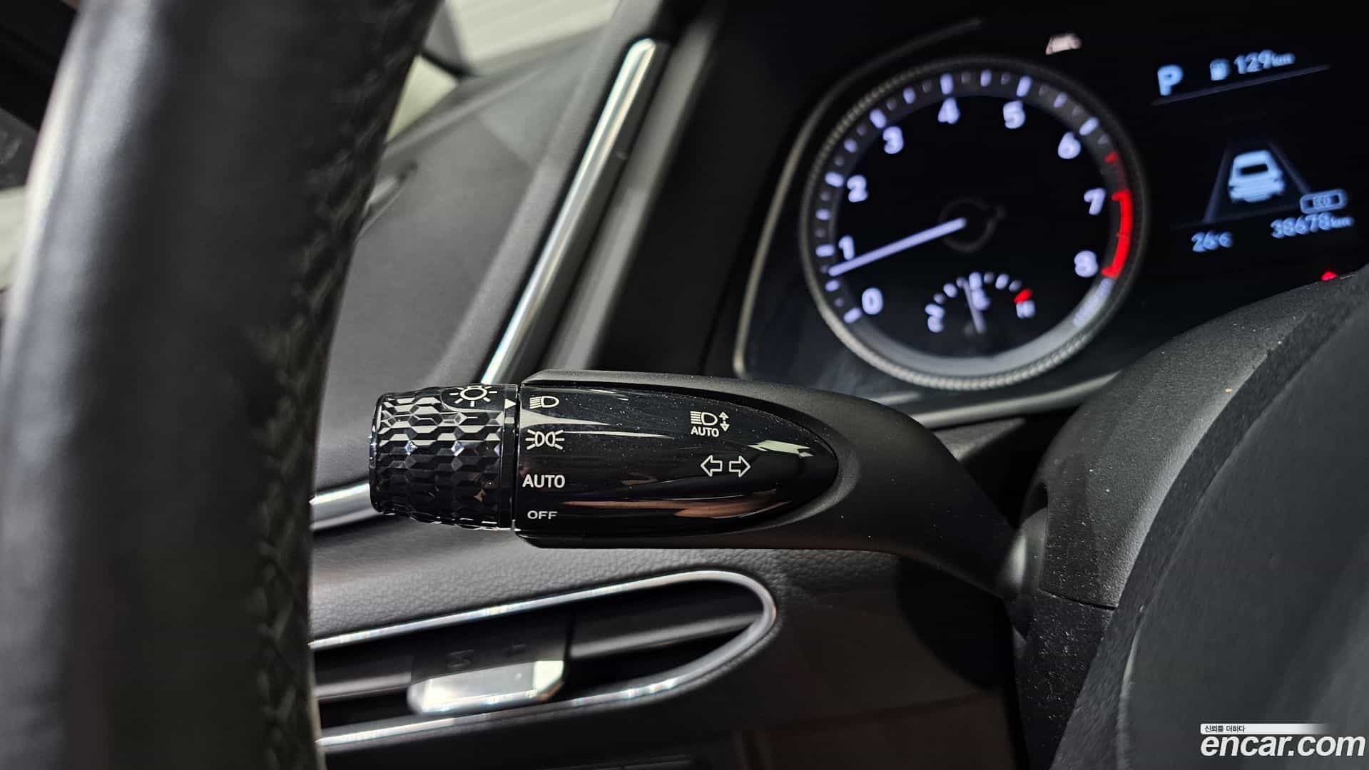 Sonata Hyundai 2019.3-OPTION-042