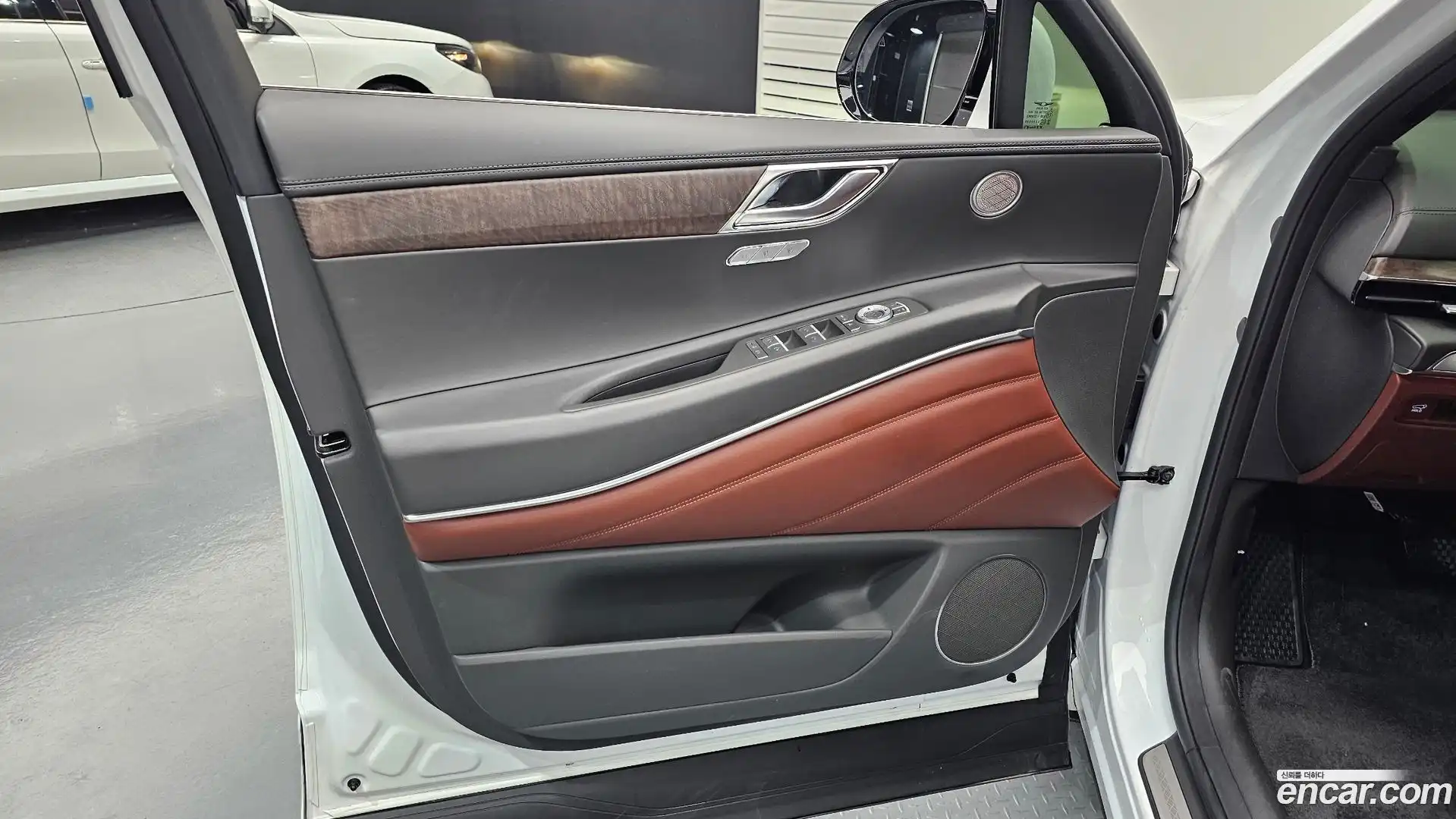 GV80 Genesis 2024.4-INNER-034