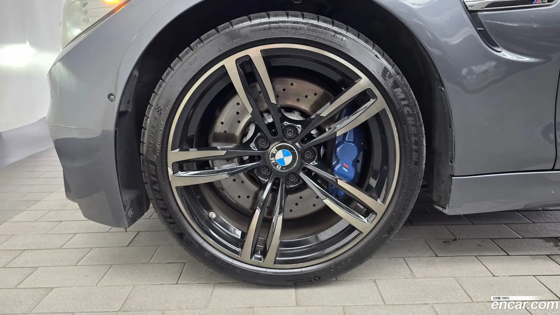 M4 BMW 2015.5-OUTER-005