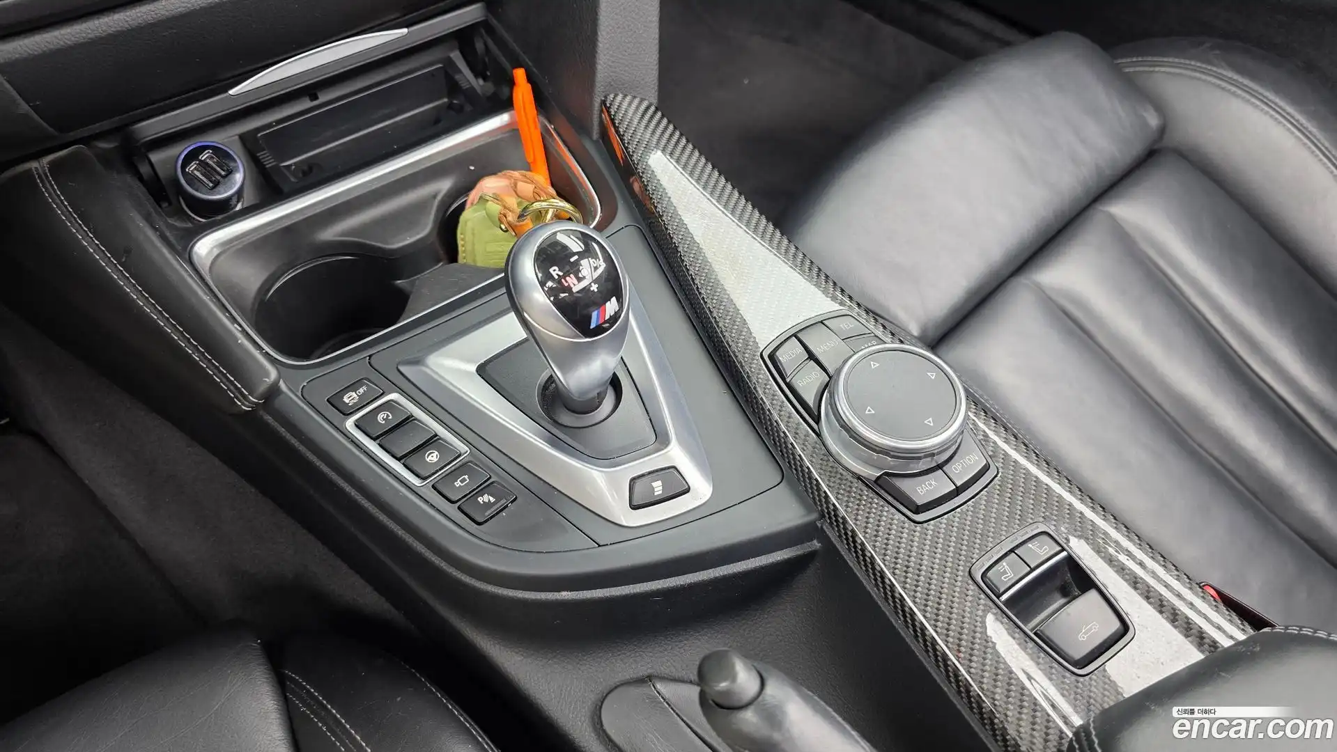 M4 BMW 2015.5-INNER-009