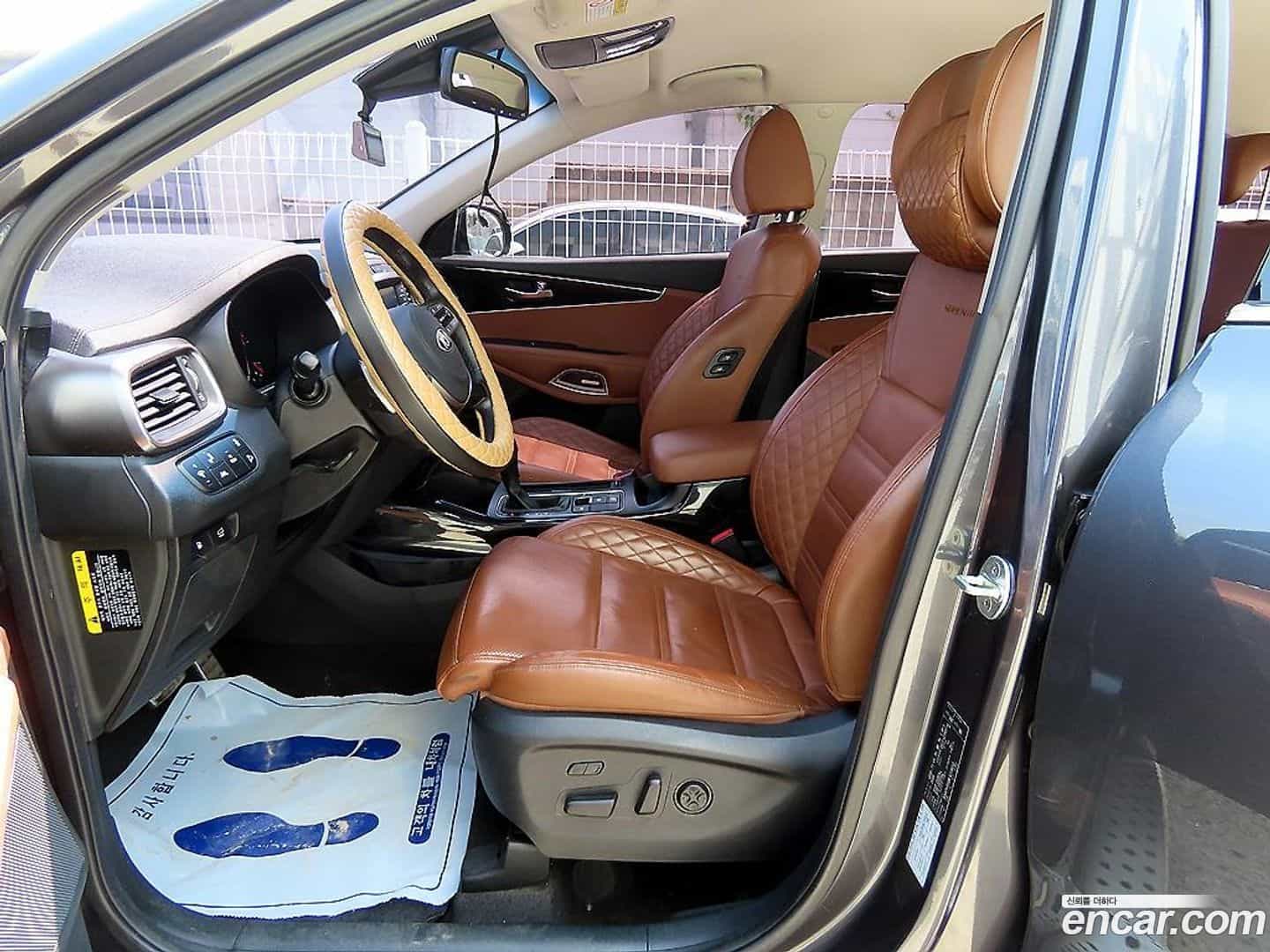 Sorento Kia 2019.3-OUTER-005