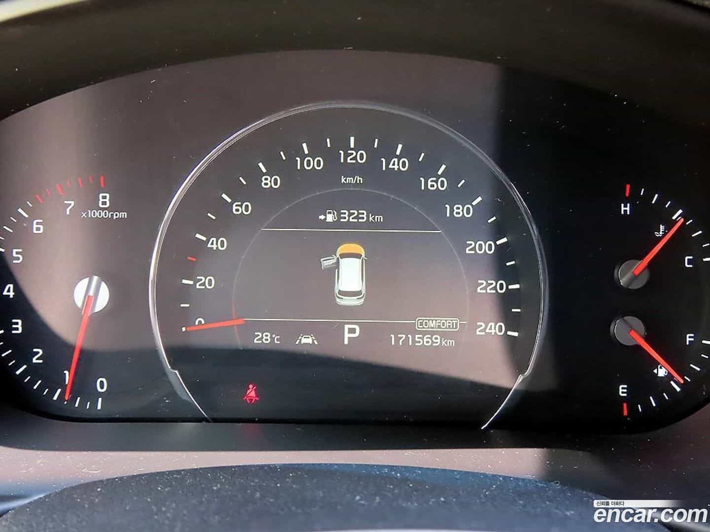 Sorento Kia 2019.3-INNER-009