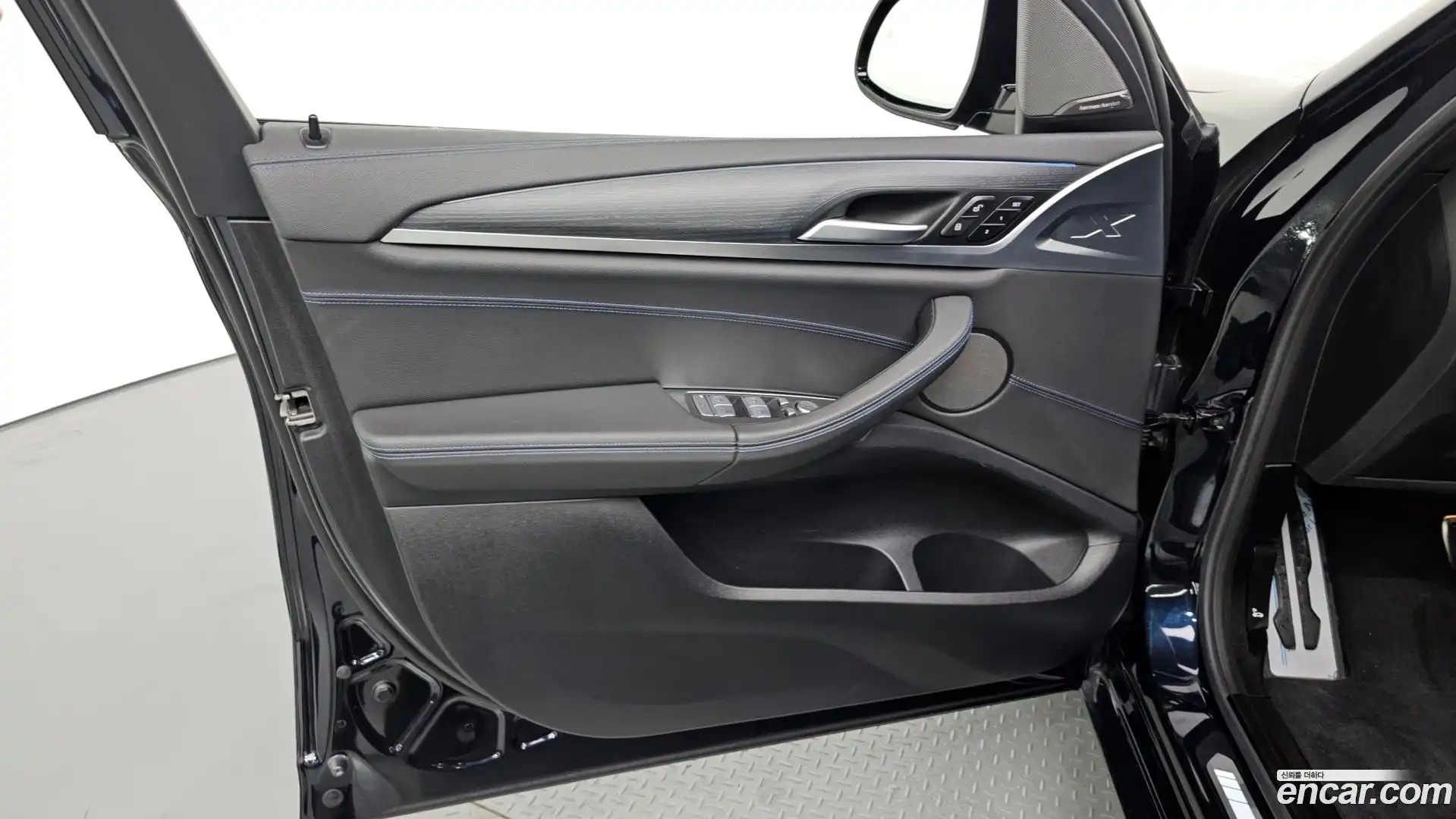 iX3 BMW 2023.8-INNER-034