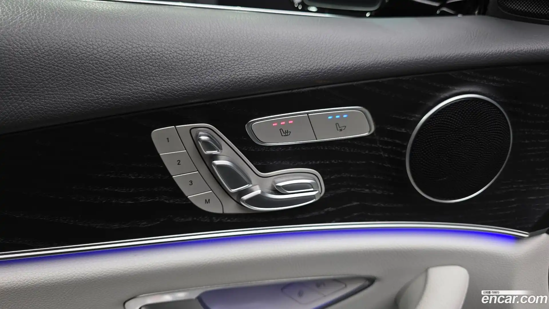 E-Class Mercedes-Benz 2022.4-OPTION-021