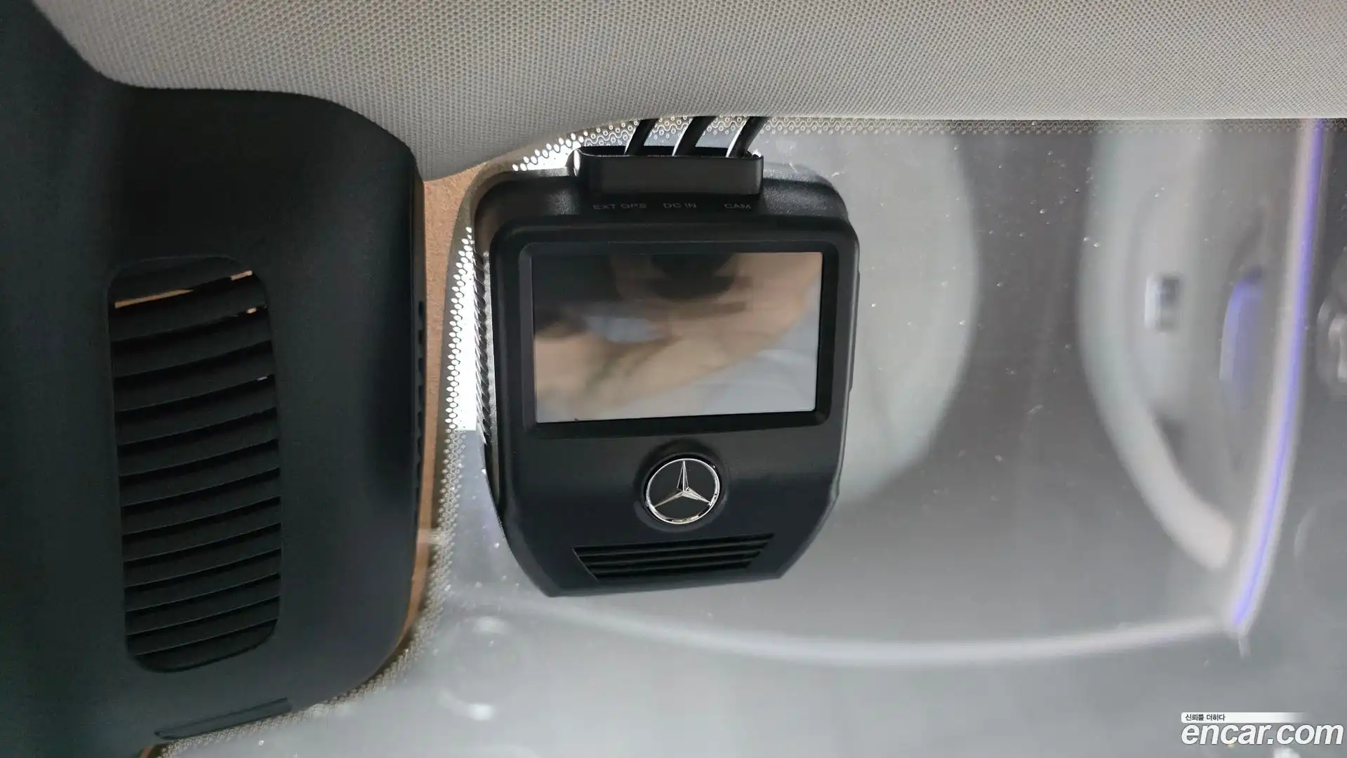 E-Class Mercedes-Benz 2022.4-OPTION-046