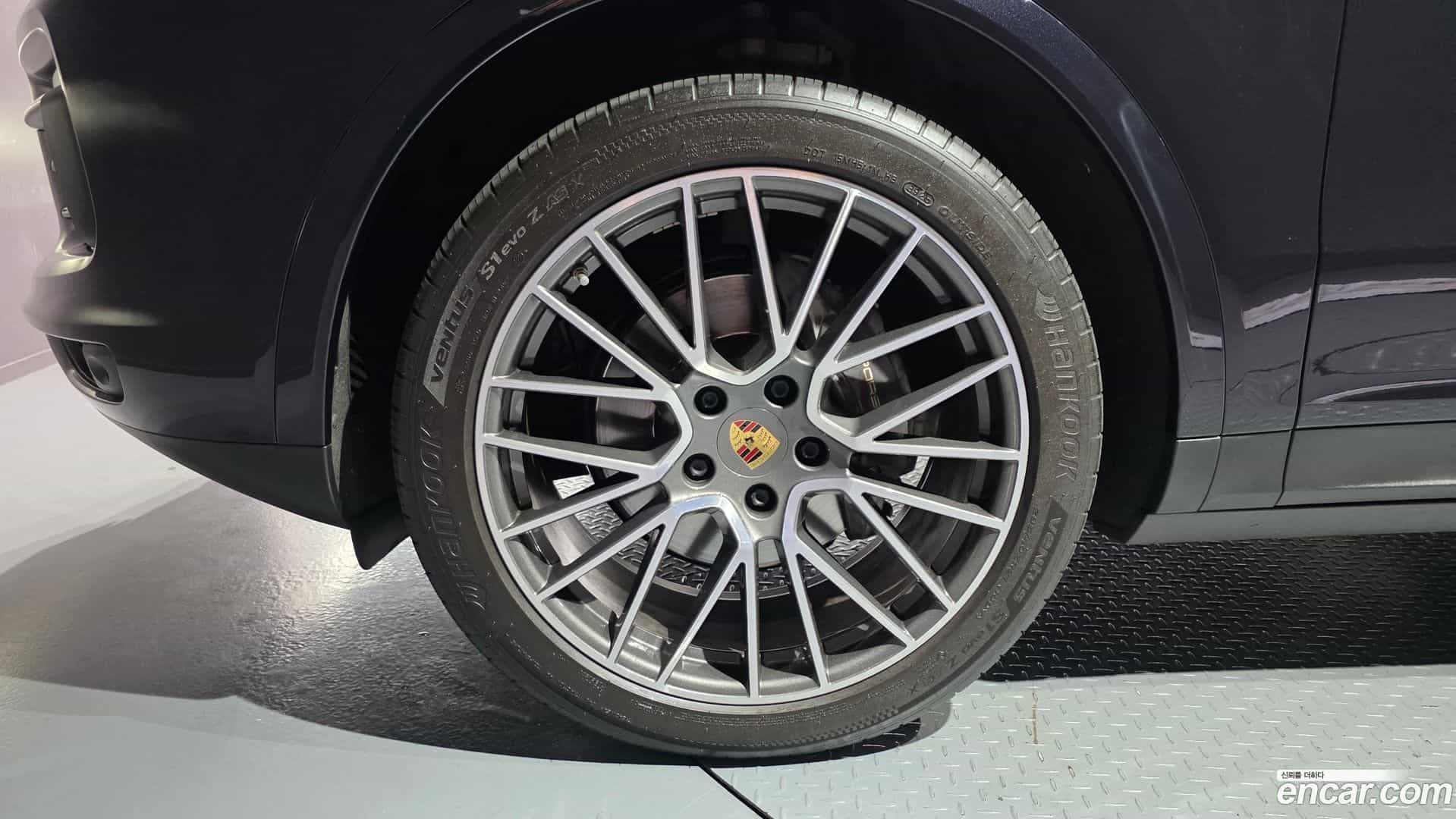 Cayenne Porsche 2020.5-OUTER-005
