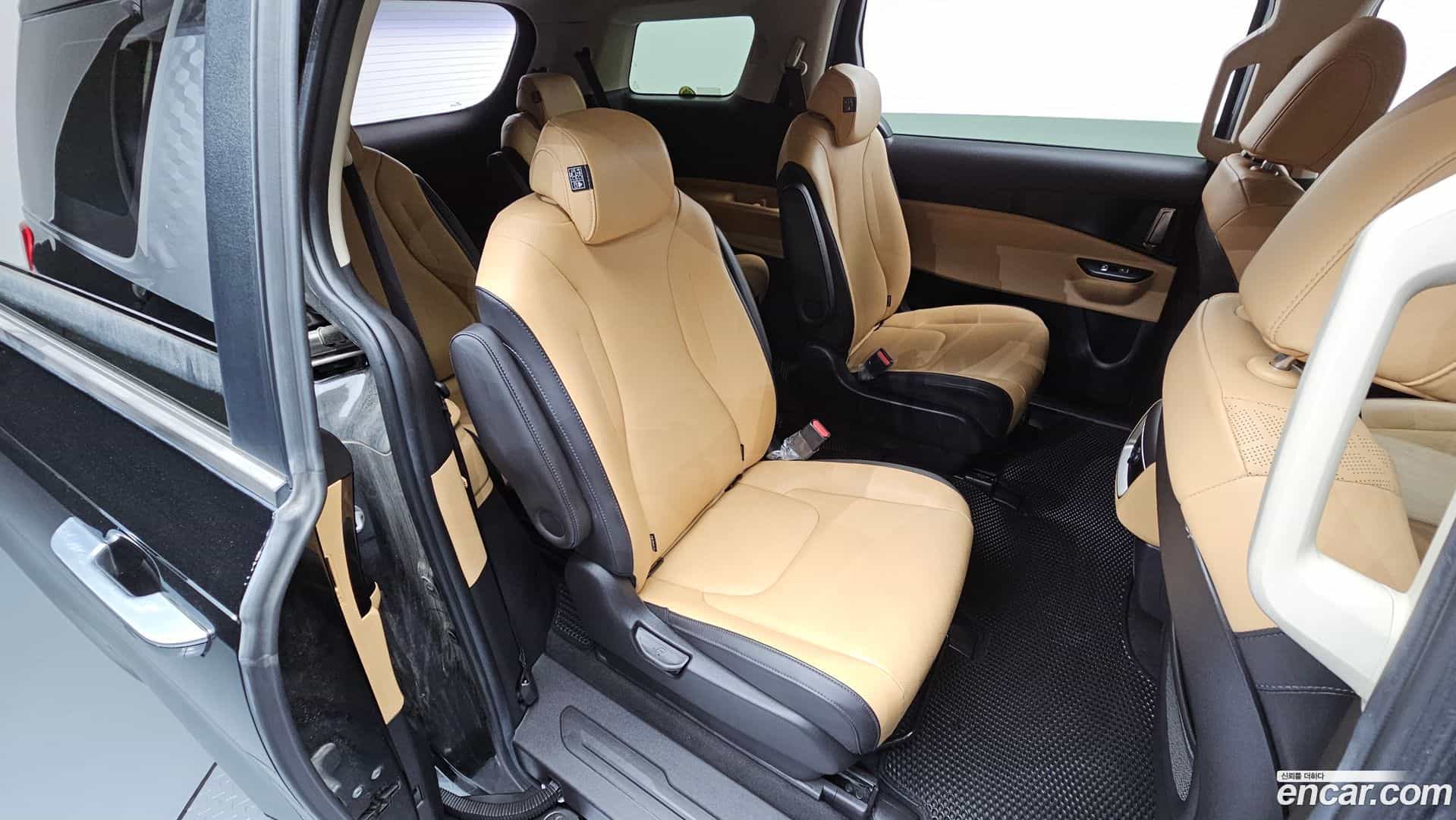 Canival Kia 2021.4-OPTION-016