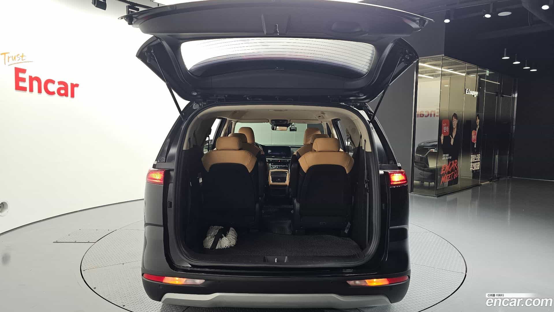 Canival Kia 2021.4-OPTION-044