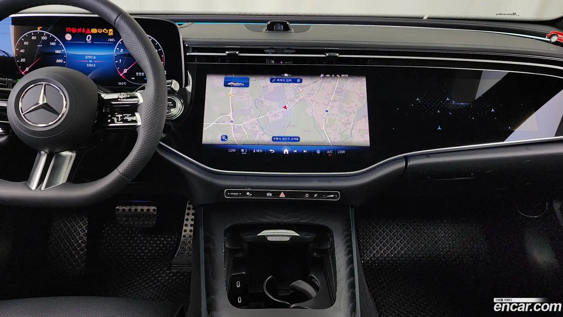 E-Class Mercedes-Benz 2024.5-OPTION-018