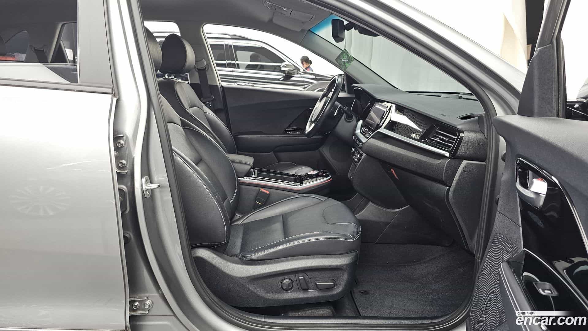 Niro Kia 2021.8-OPTION-015