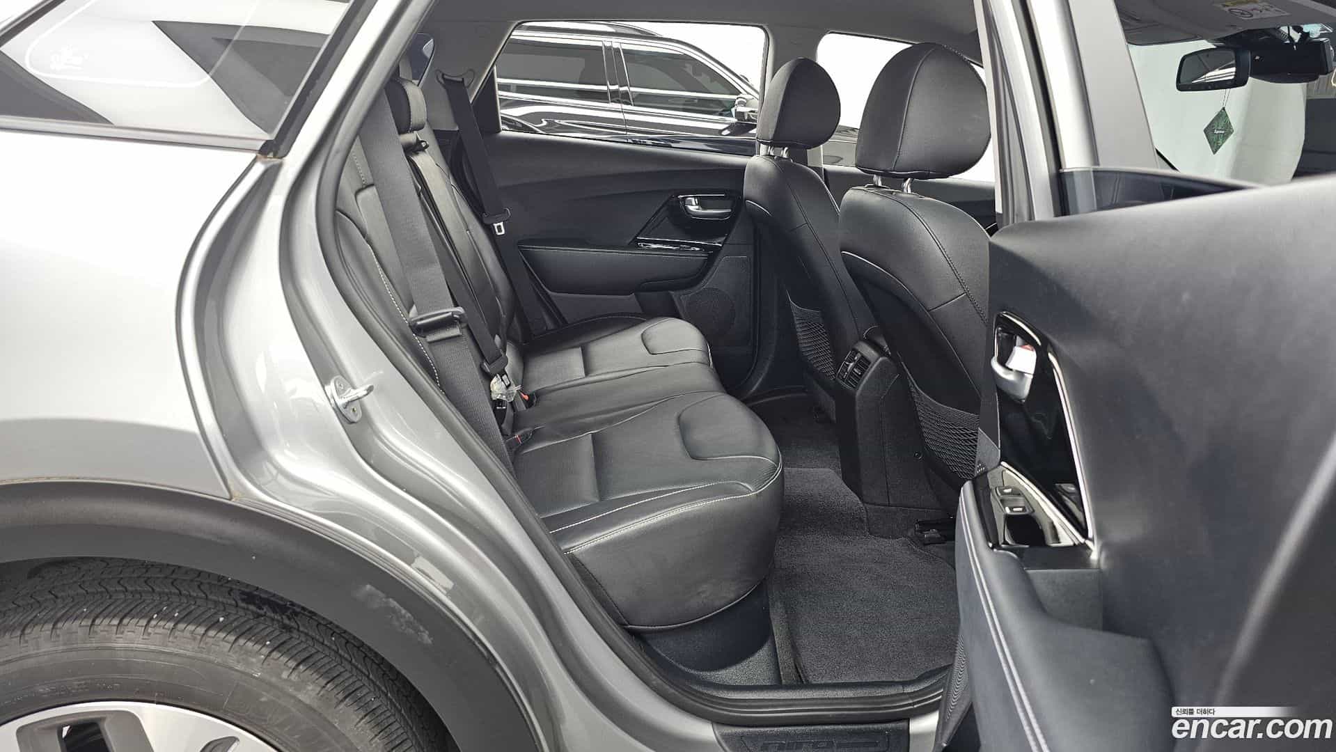 Niro Kia 2021.8-OPTION-016