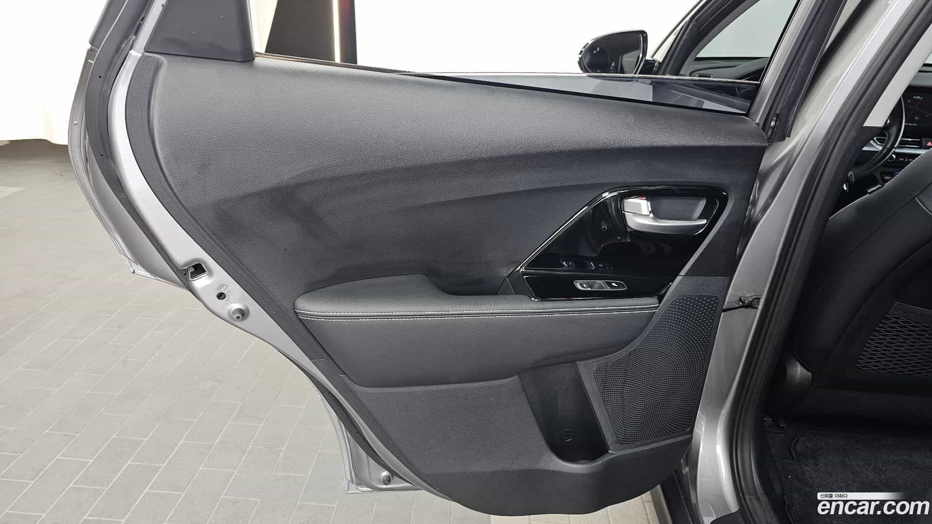 Niro Kia 2021.8-INNER-035
