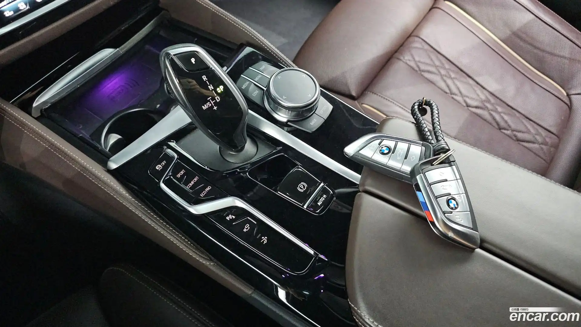 Gran Turismo BMW 2023.8-INNER-009