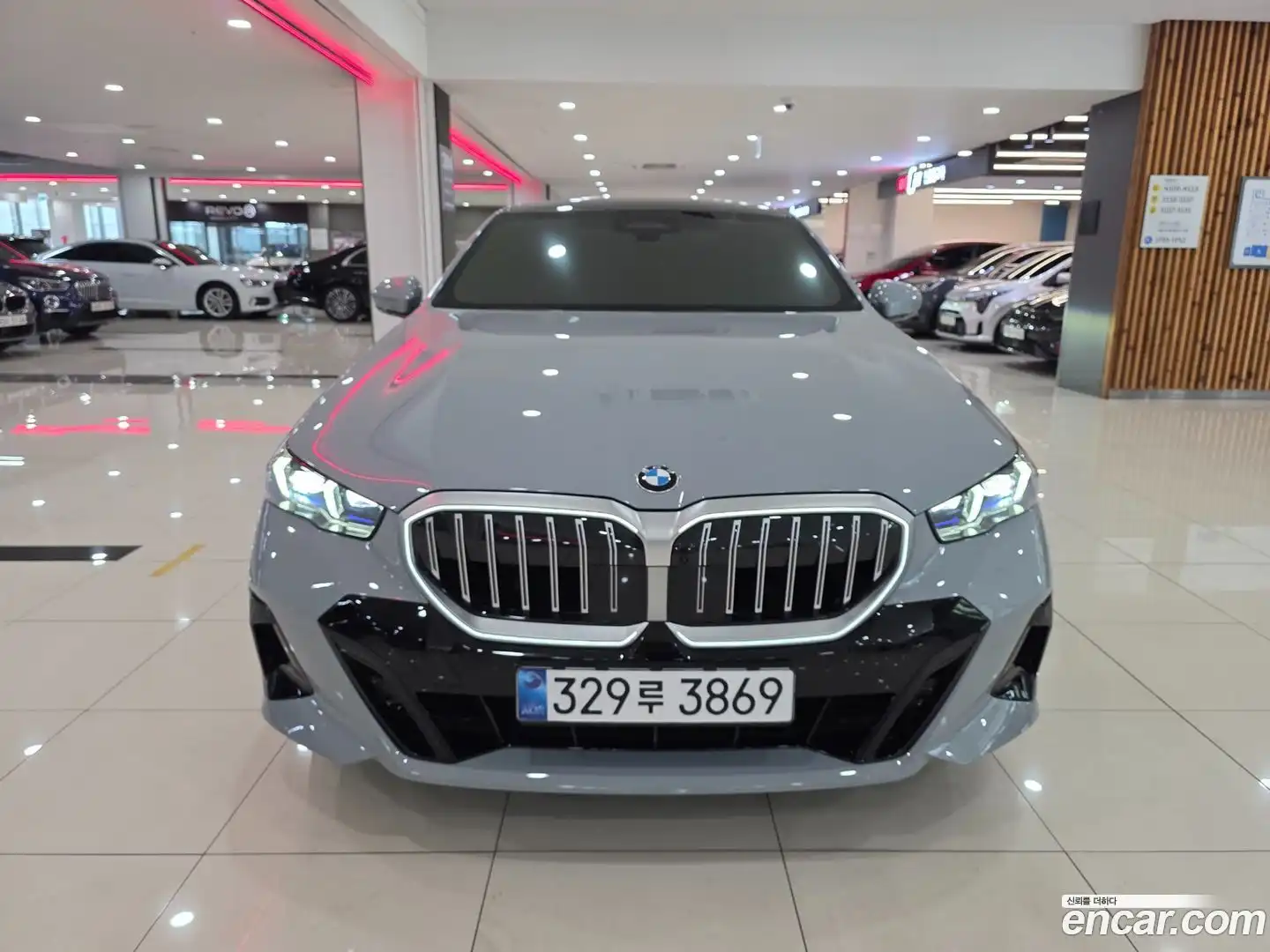 5-Series BMW 2025.10-OUTER-003