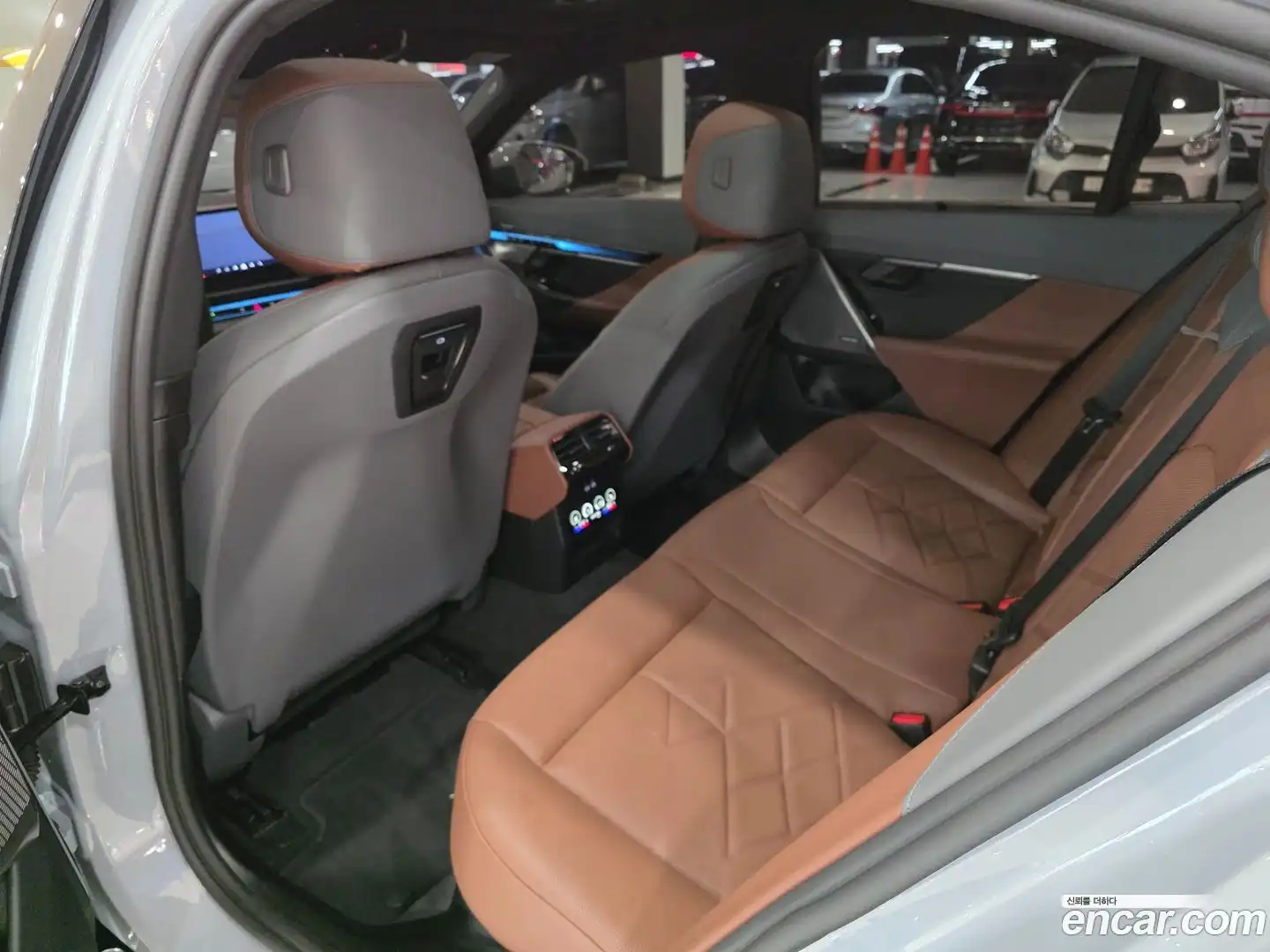 5-Series BMW 2025.10-OPTION-015