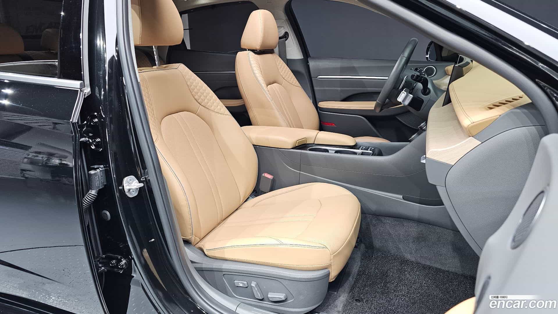 Sonata Hyundai 2023.8-OPTION-015